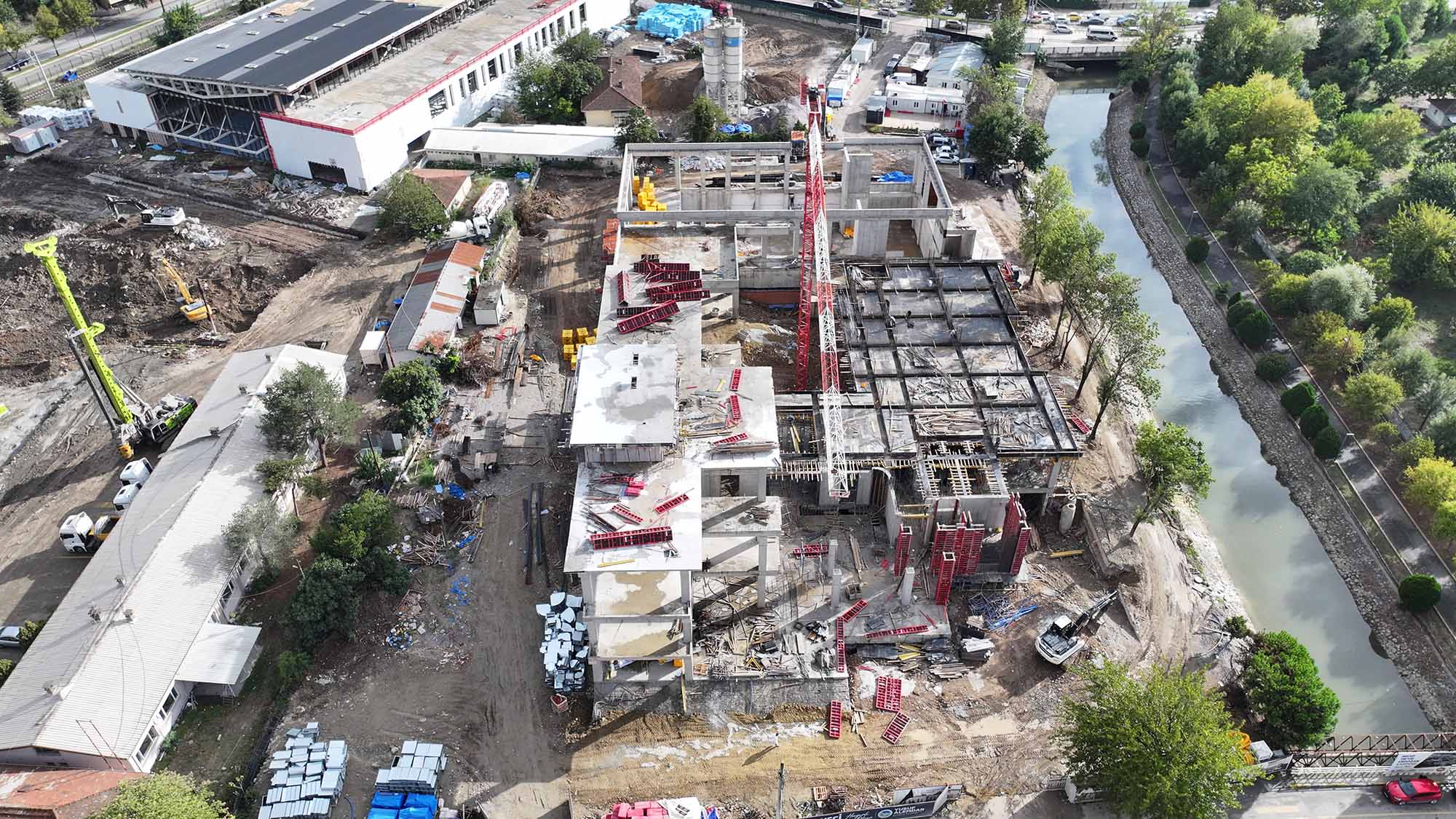 Yatırım bedeli 3,5 milyar TL’yi bulan dev projelerde çalışmalar tüm hızıyla sürüyor