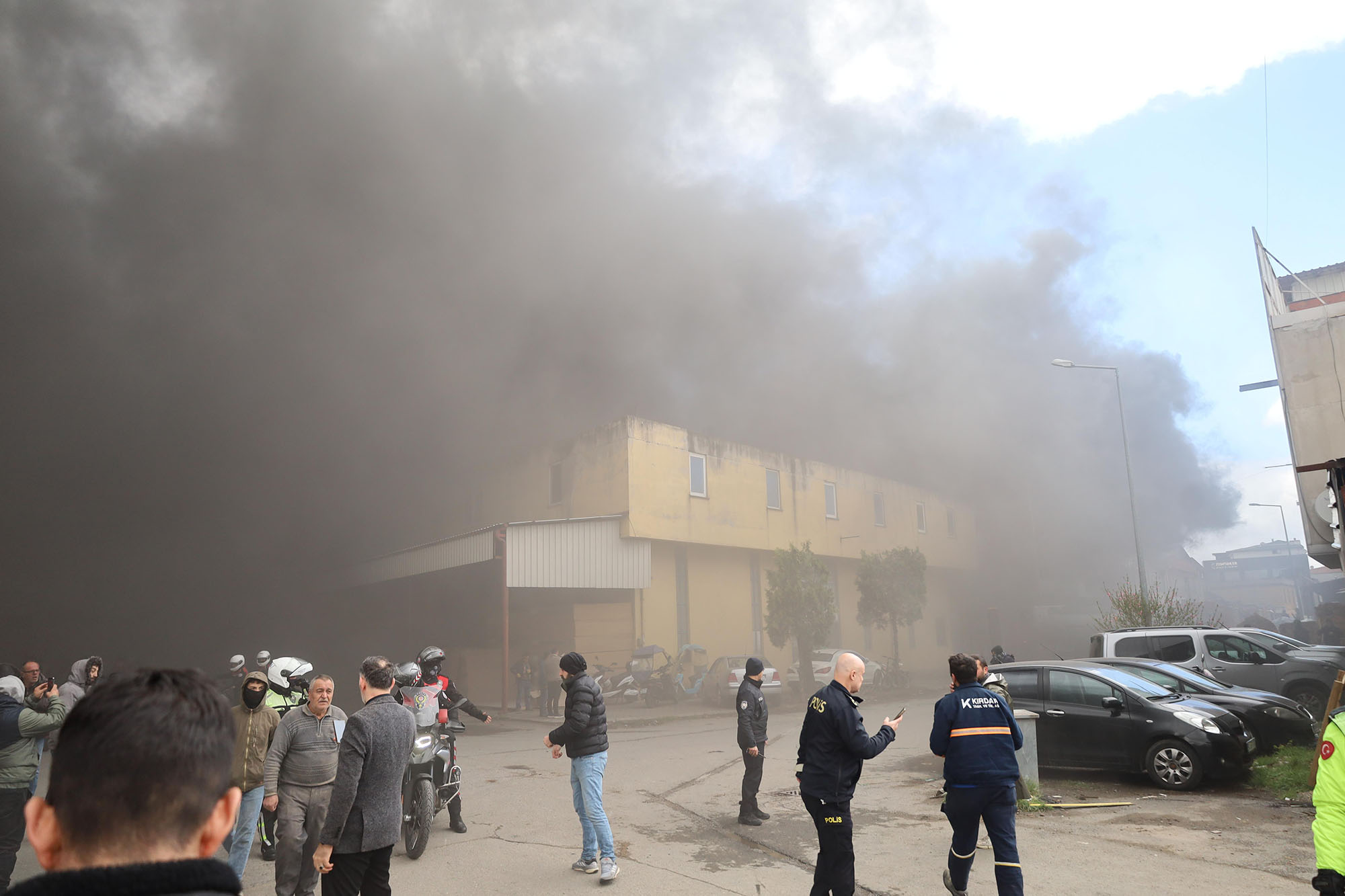 Büyükşehir'den yangın açıklaması