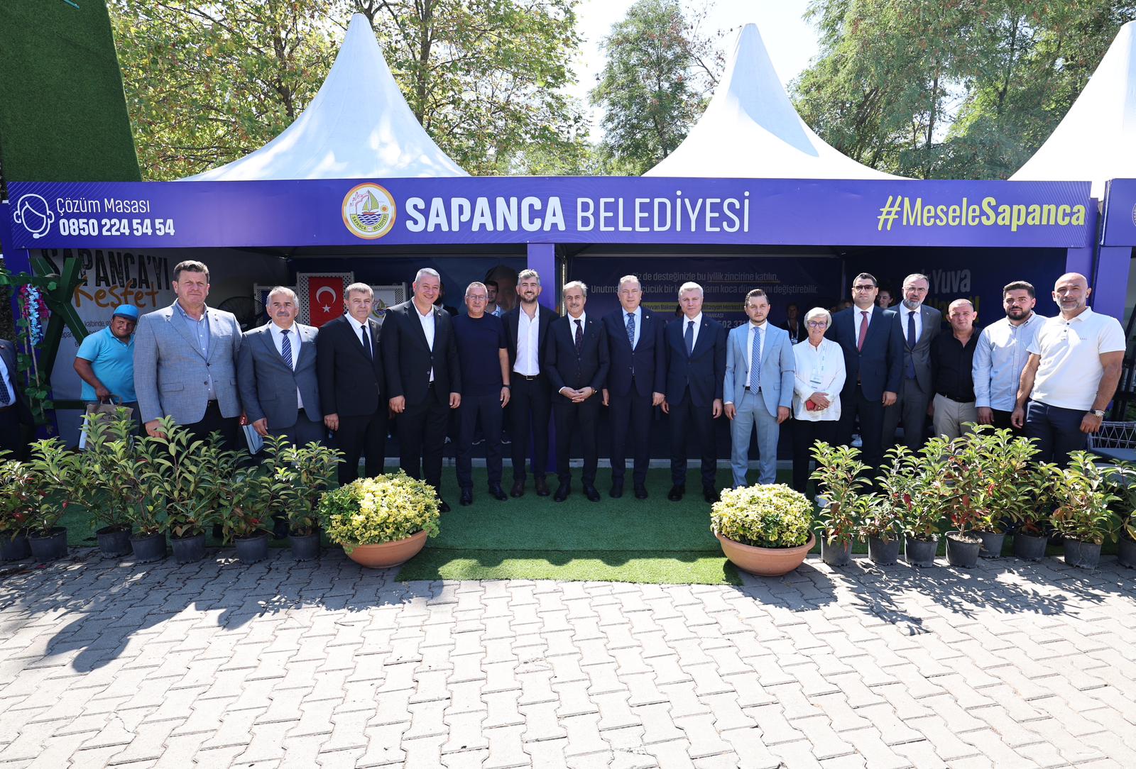 8. Uluslararası Peyzaj, Süs Bitkileri, Bahçe Sanatları ve Ekipmanları Fuarı kapılarını açtı