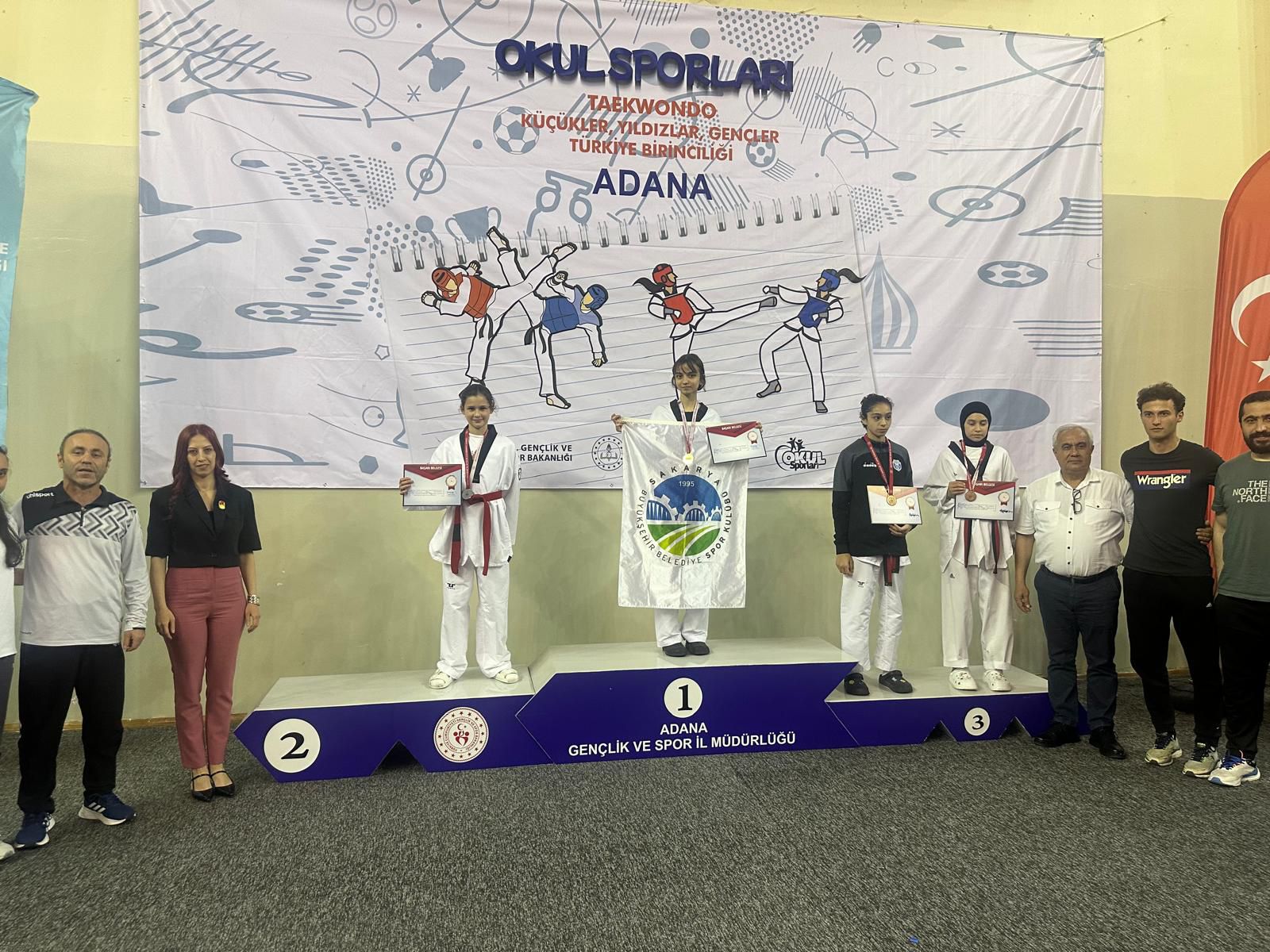 Sakarya’nın gururu Ecrin Yılmaz Türkiye şampiyonu oldu