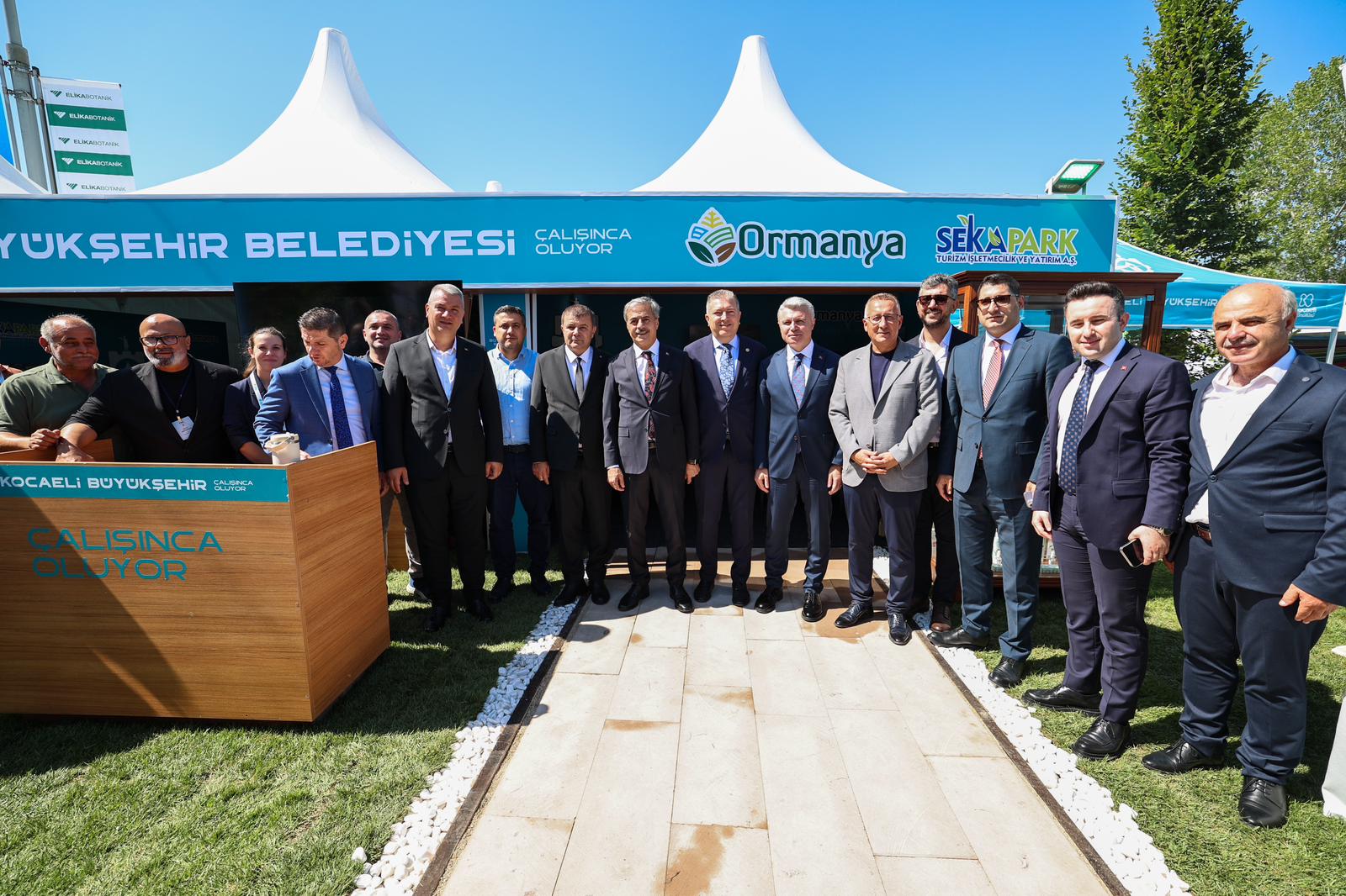 8. Uluslararası Peyzaj, Süs Bitkileri, Bahçe Sanatları ve Ekipmanları Fuarı kapılarını açtı