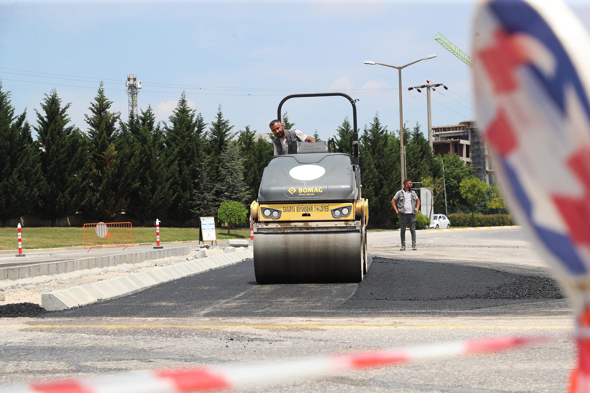 Metrobüs hattında çalışmalar hız kazandı: 10 farklı noktada, aynı anda, gayretle çalışıyorlar…