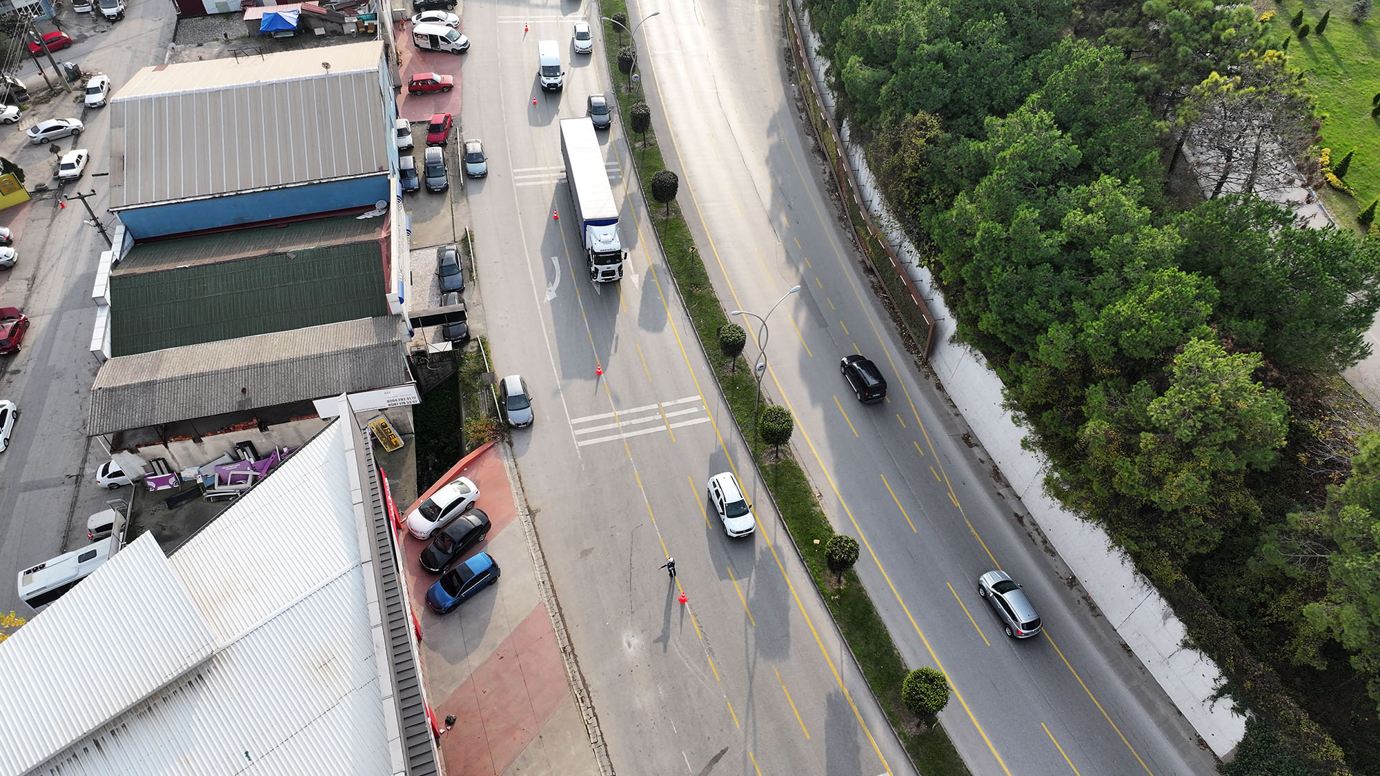 Büyükşehir ‘ağır tonaj’ araçlara yönelik denetimlerini sıklaştırdı