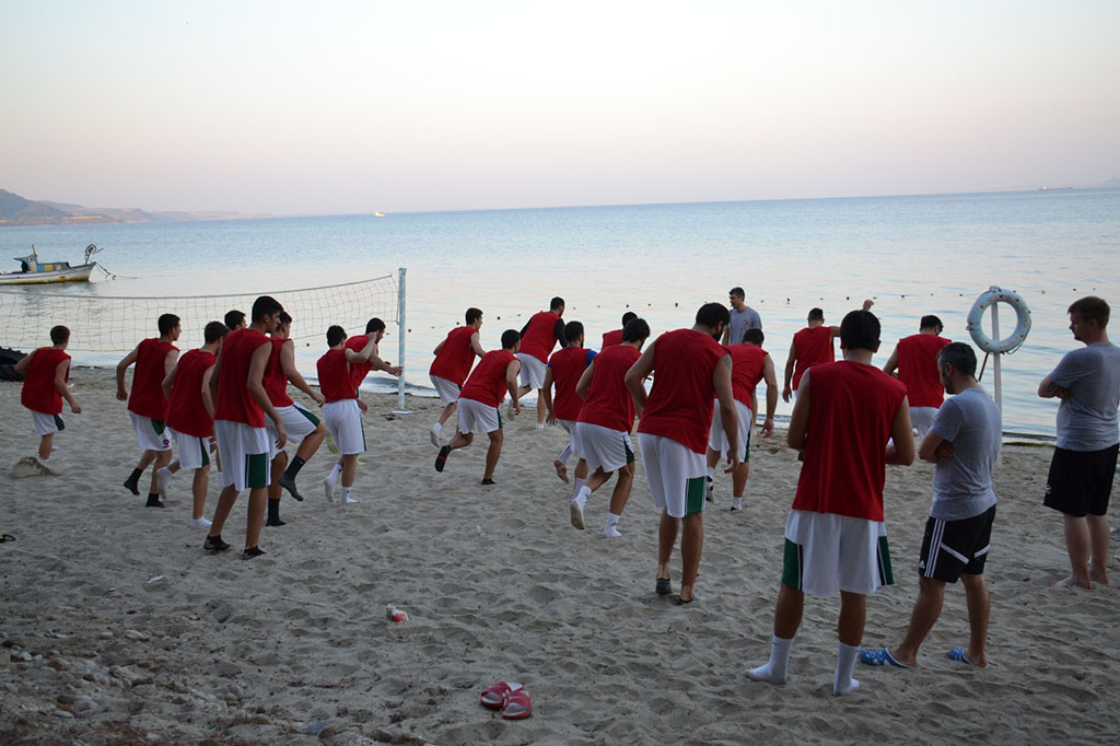 Büyükşehir Basketten Açılış Sürprizi