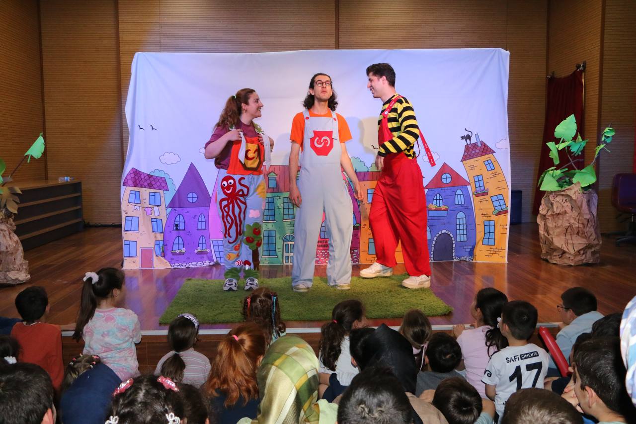 Geyve SGM’de minikler unutamayacakları bir şenlikte buluştu