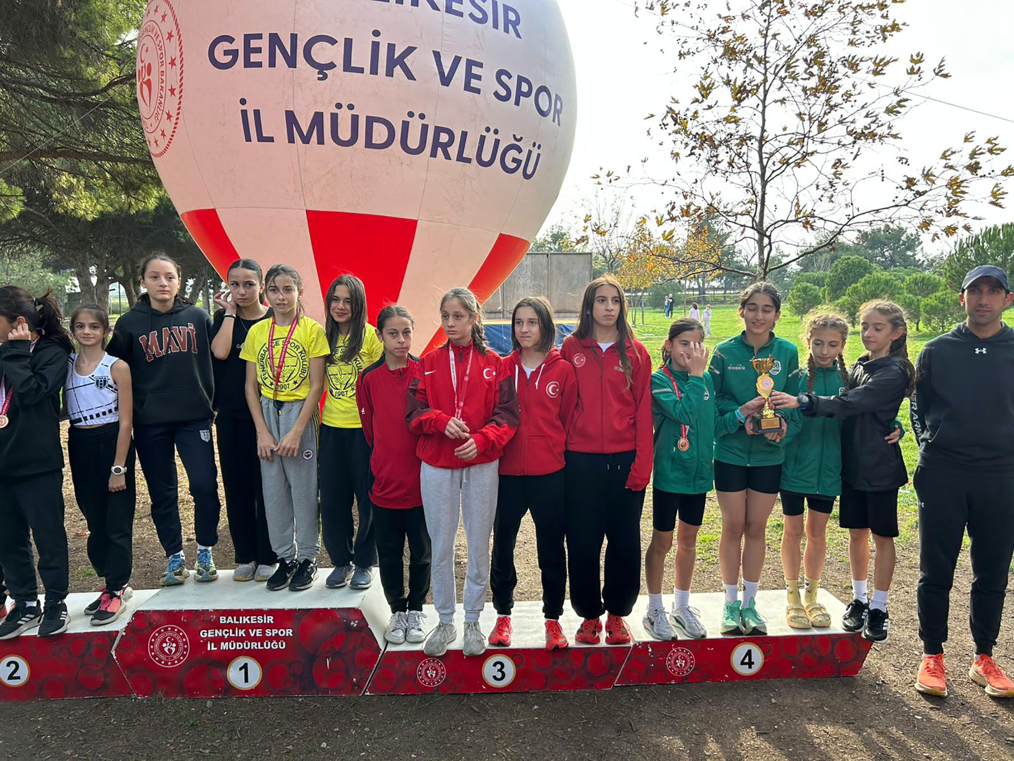 Büyükşehirli sporculardan madalya yağmuru: Başarıları göz dolduruyor…