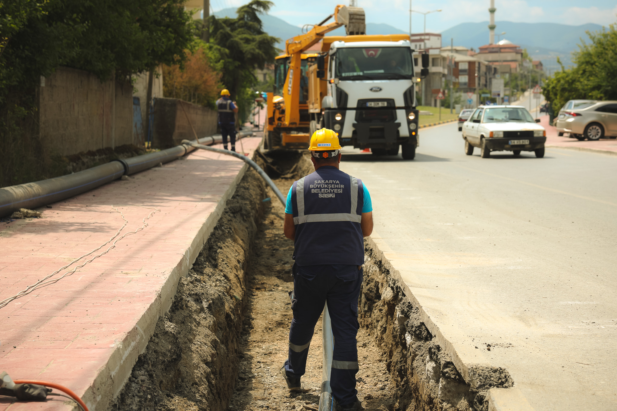 Geyve’de yenilenen 2 bin 500 metrelik hat ile su kayıpları önleniyor