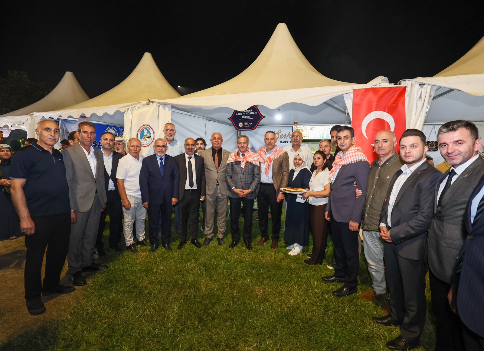 Sakarya Kültür Festivali Millet Bahçesi’nde 3’üncü kez kapılarını açtı: “Geleneklerimiz en büyük zenginliğimizdir”