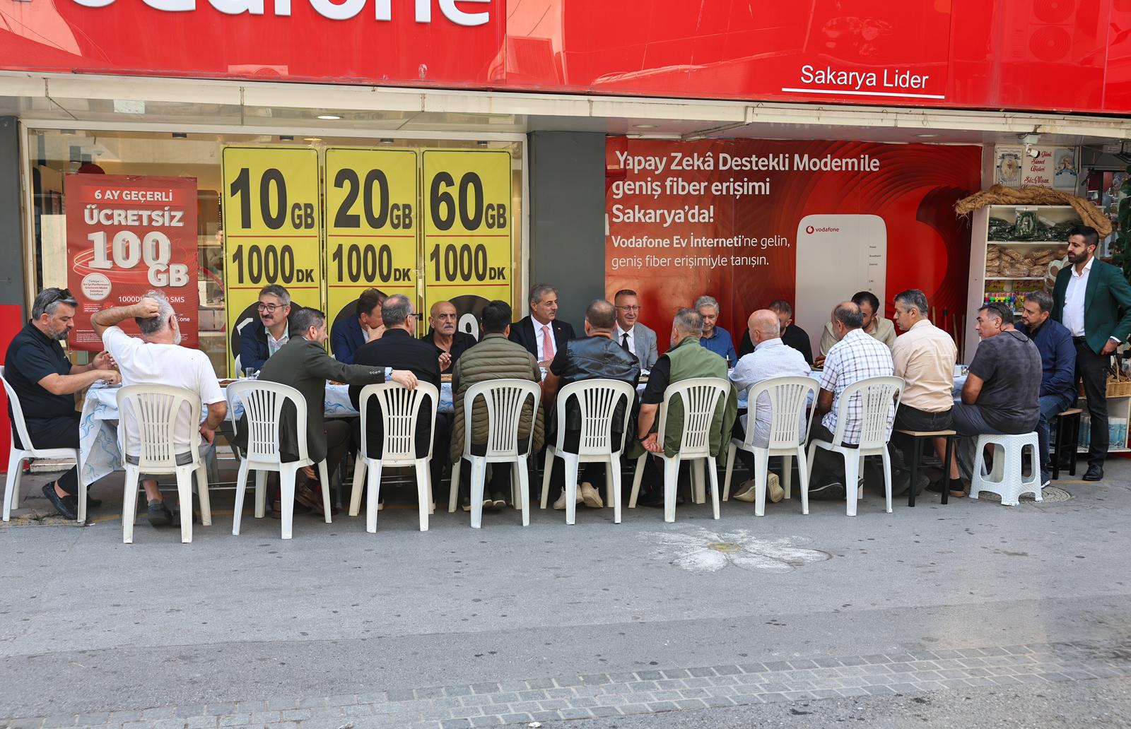 “Şehrimizin hafızası olan esnaflarımızla bir ve beraber olmaya devam edeceğiz”