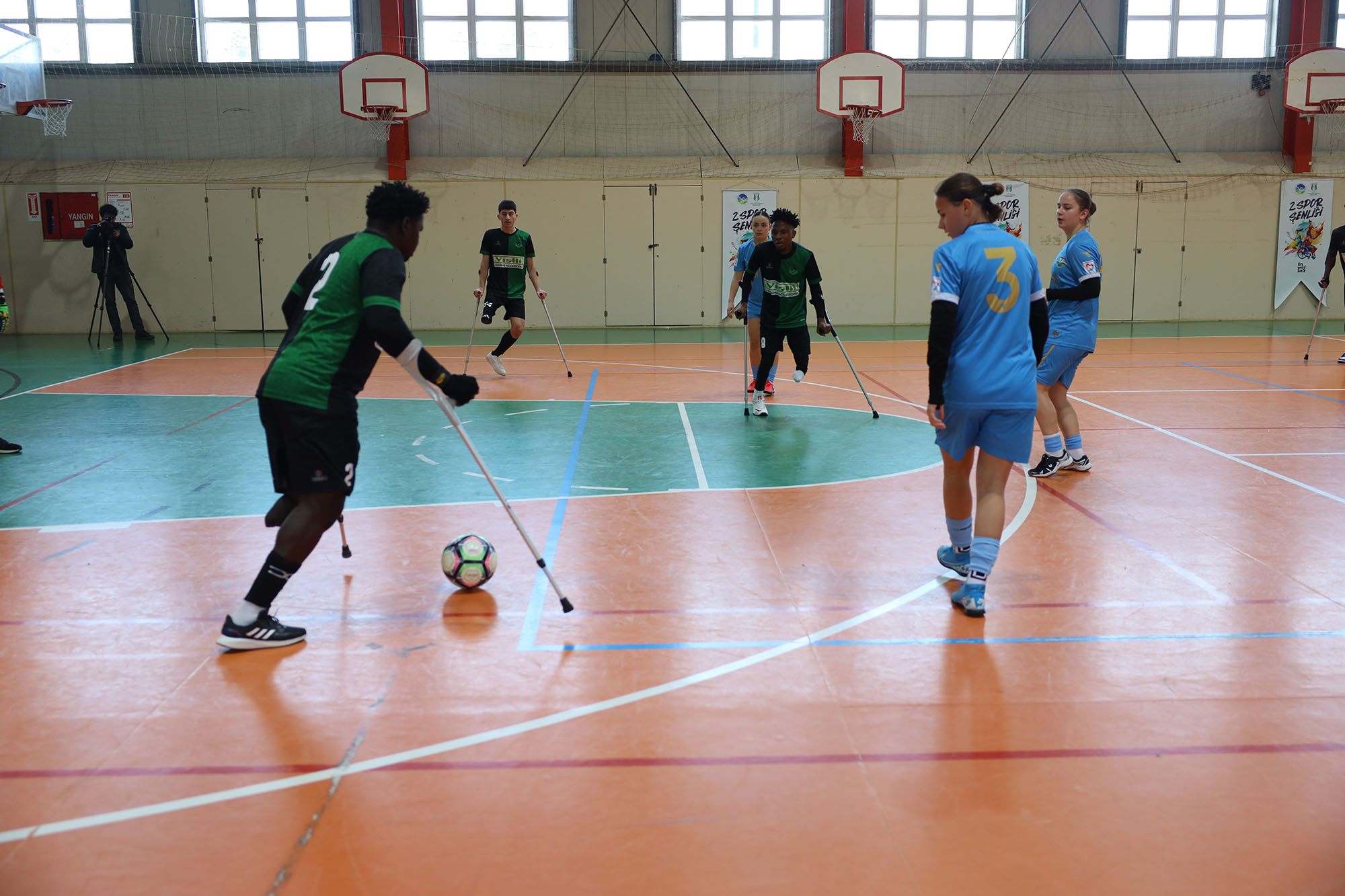 Otizm farkındalığında sporun birleştirici gücü: Büyükşehir’den anlamlı şenlik