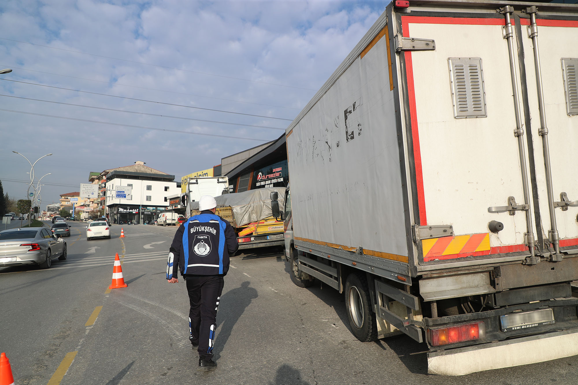 Büyükşehir ‘ağır tonaj’ araçlara yönelik denetimlerini sıklaştırdı