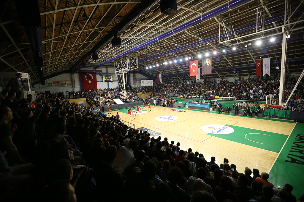 Büyükşehir Evinde Galip