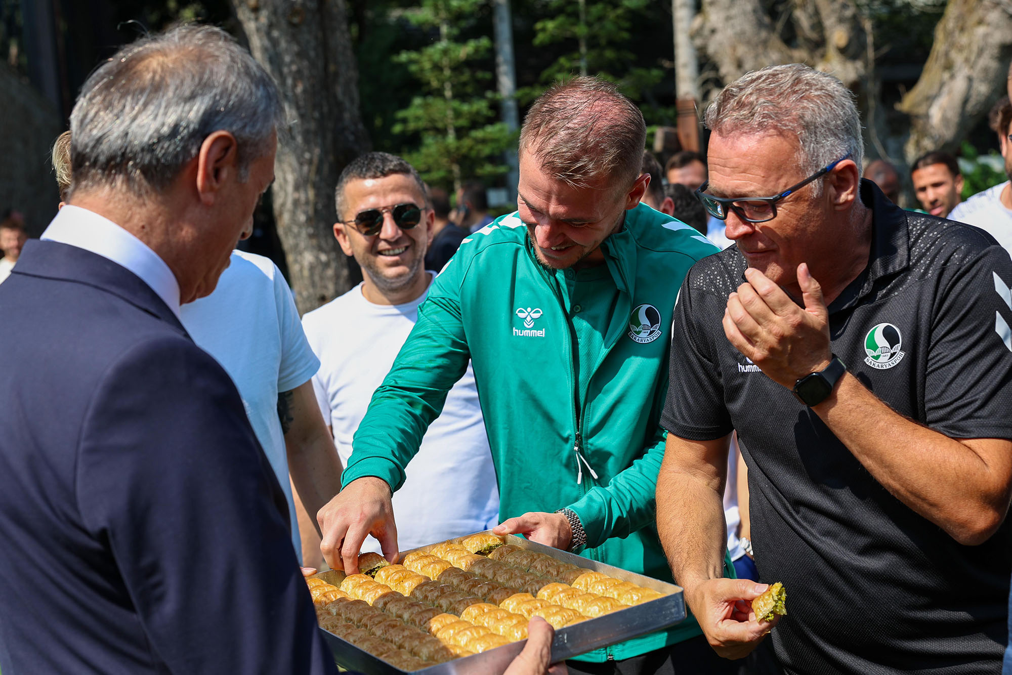 Yusuf Alemdar’dan Bolu kampında önemli mesajlar: “Sakaryaspor bir ruh işidir, sevdadır ve her sorun kenetlenmeyle aşılır”