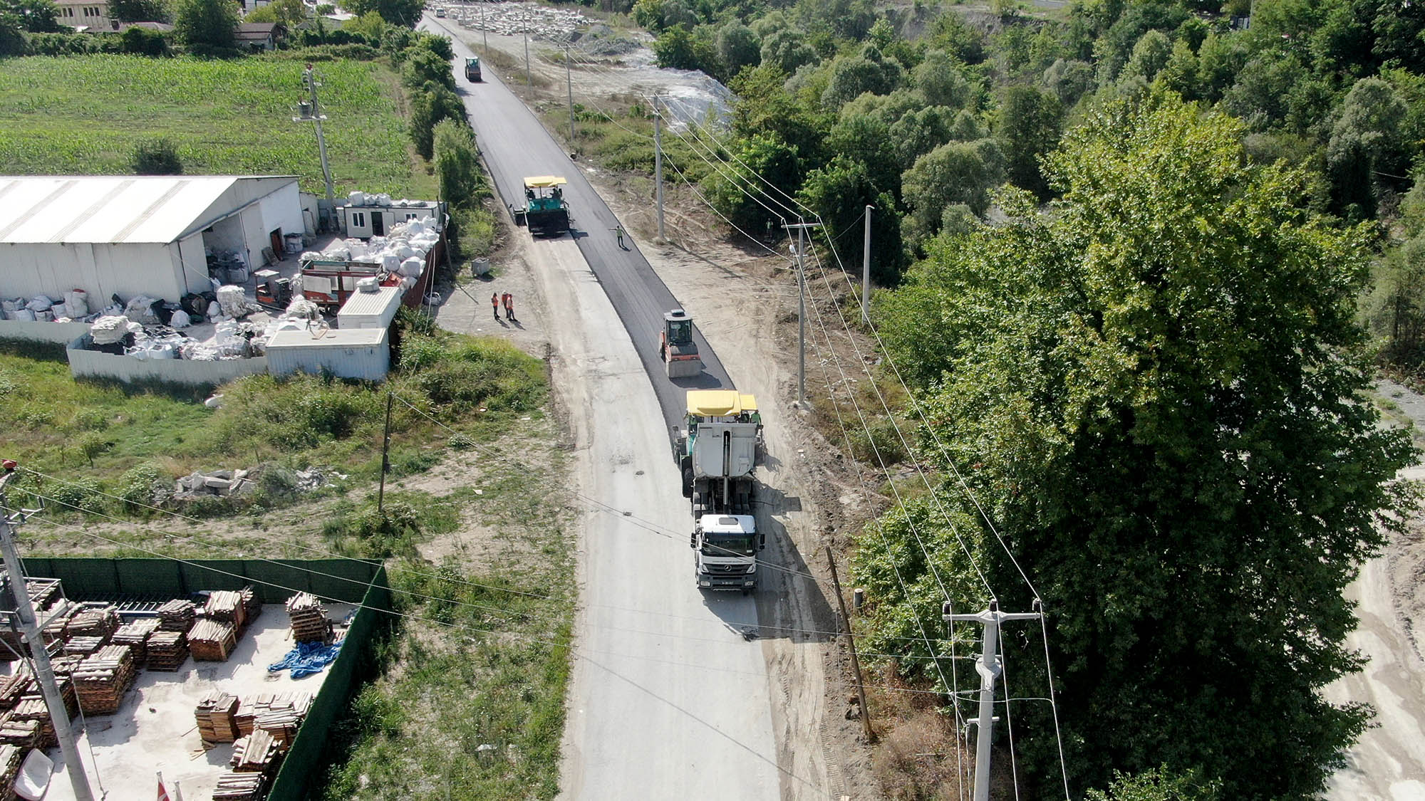 Akçay’a giden yol Büyükşehirle sil baştan