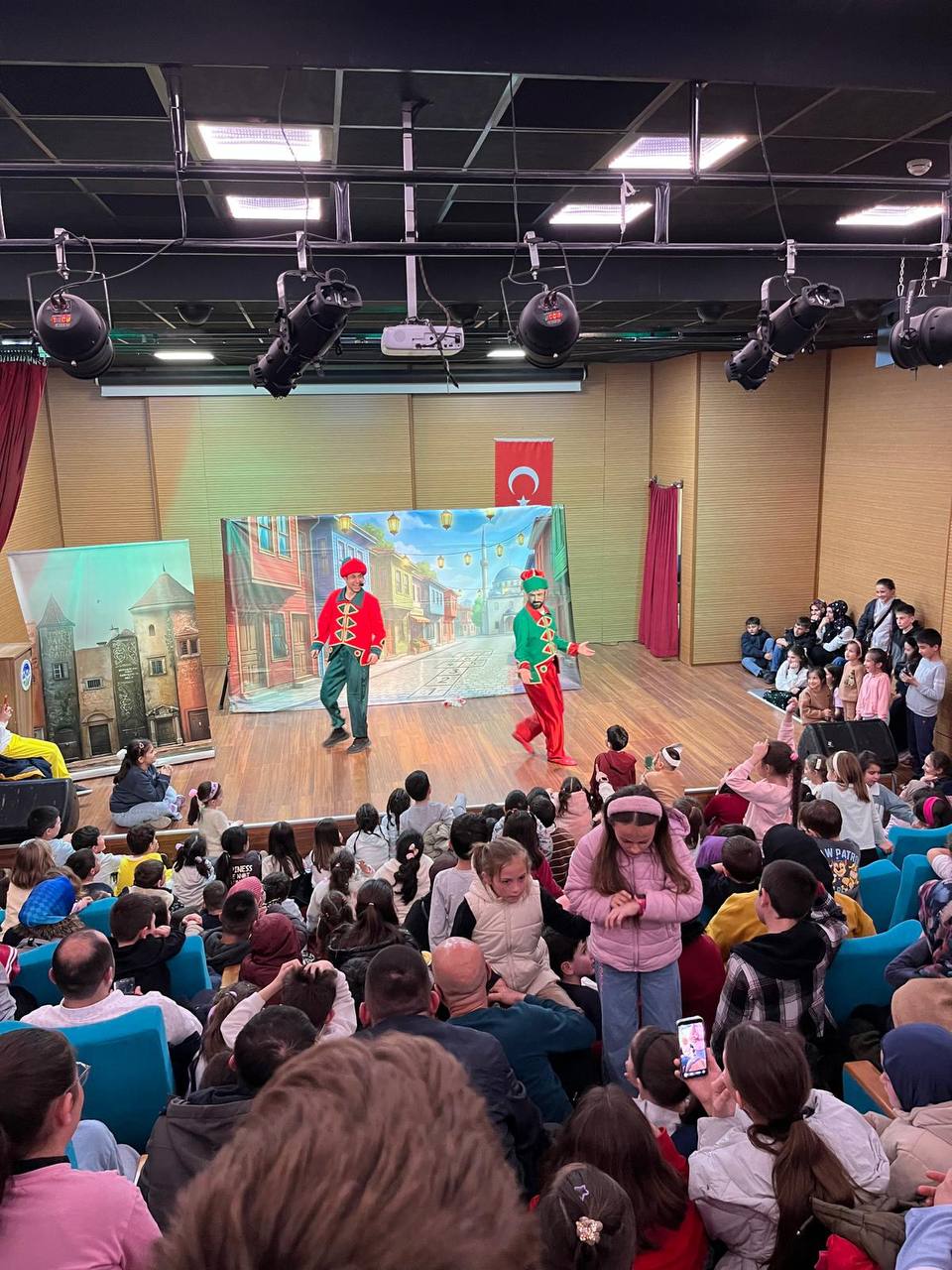 Ramazan Coşkusu Geyve’de çocuklarla buluştu