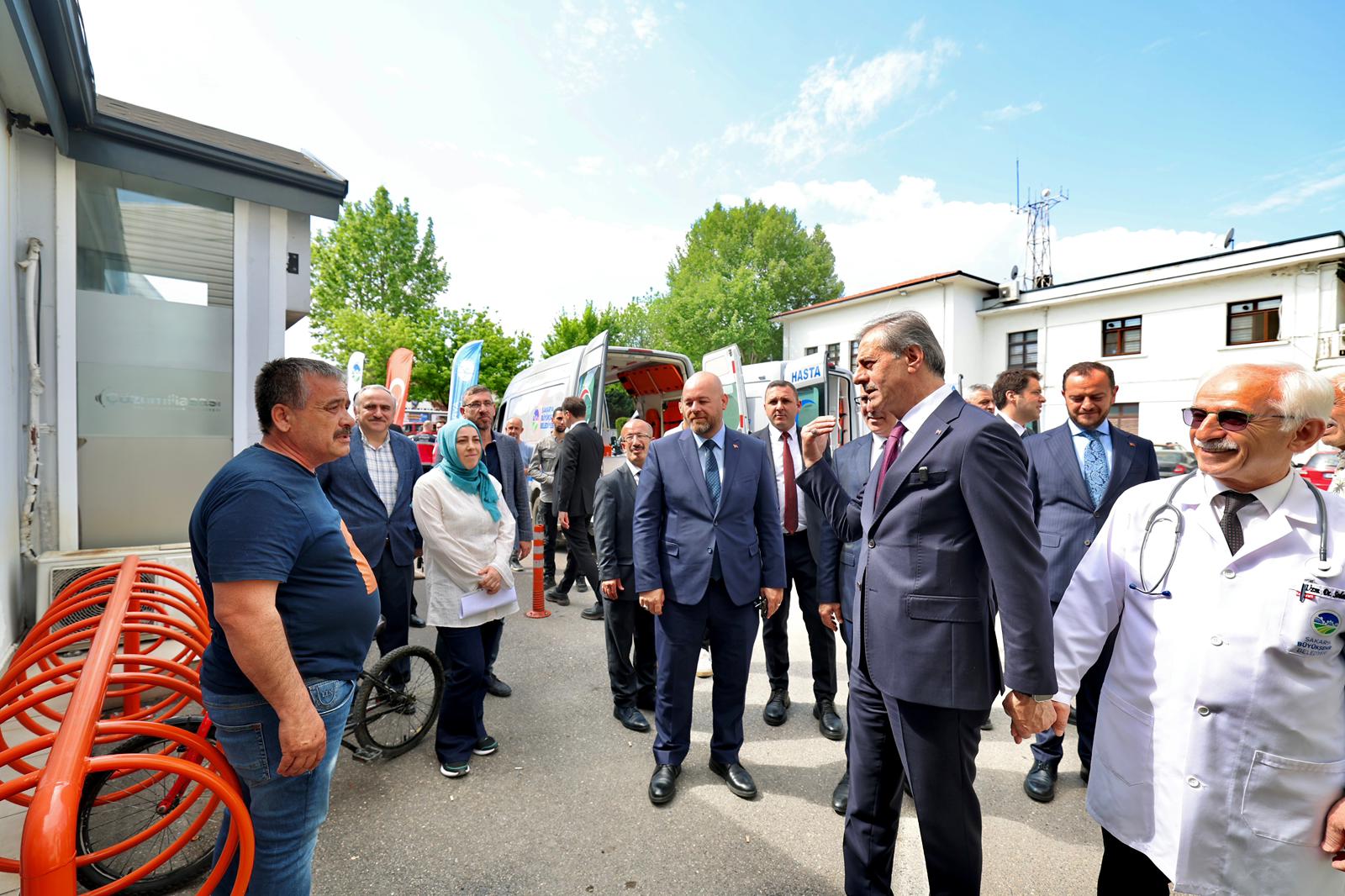 3 yeni hasta nakil ambulansı hizmete başladı