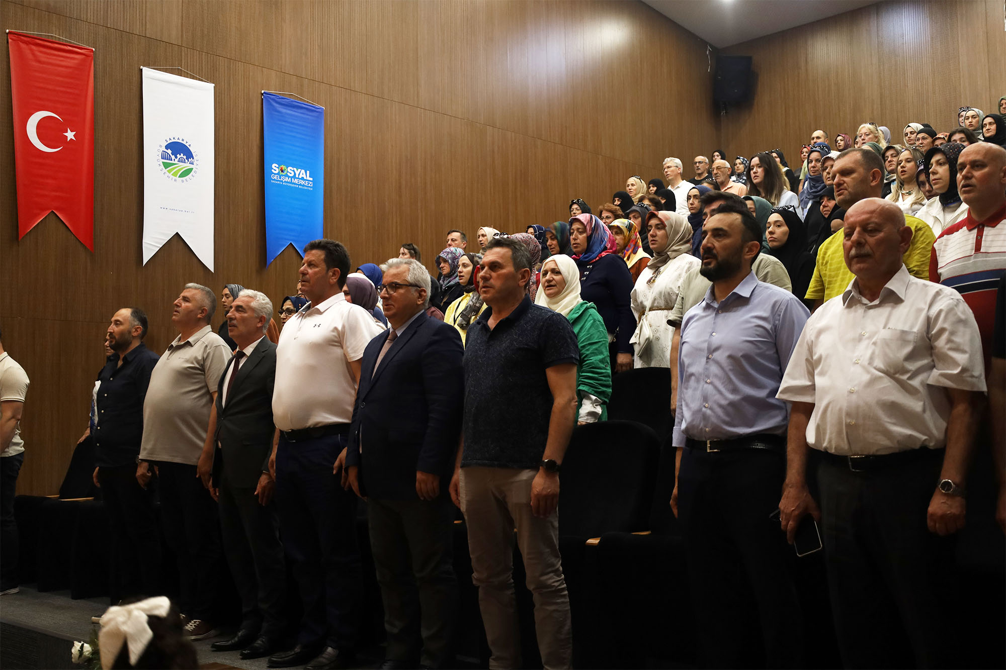 SAMEK’lerde yıl sonu heyecanı Akyazı’yla başladı