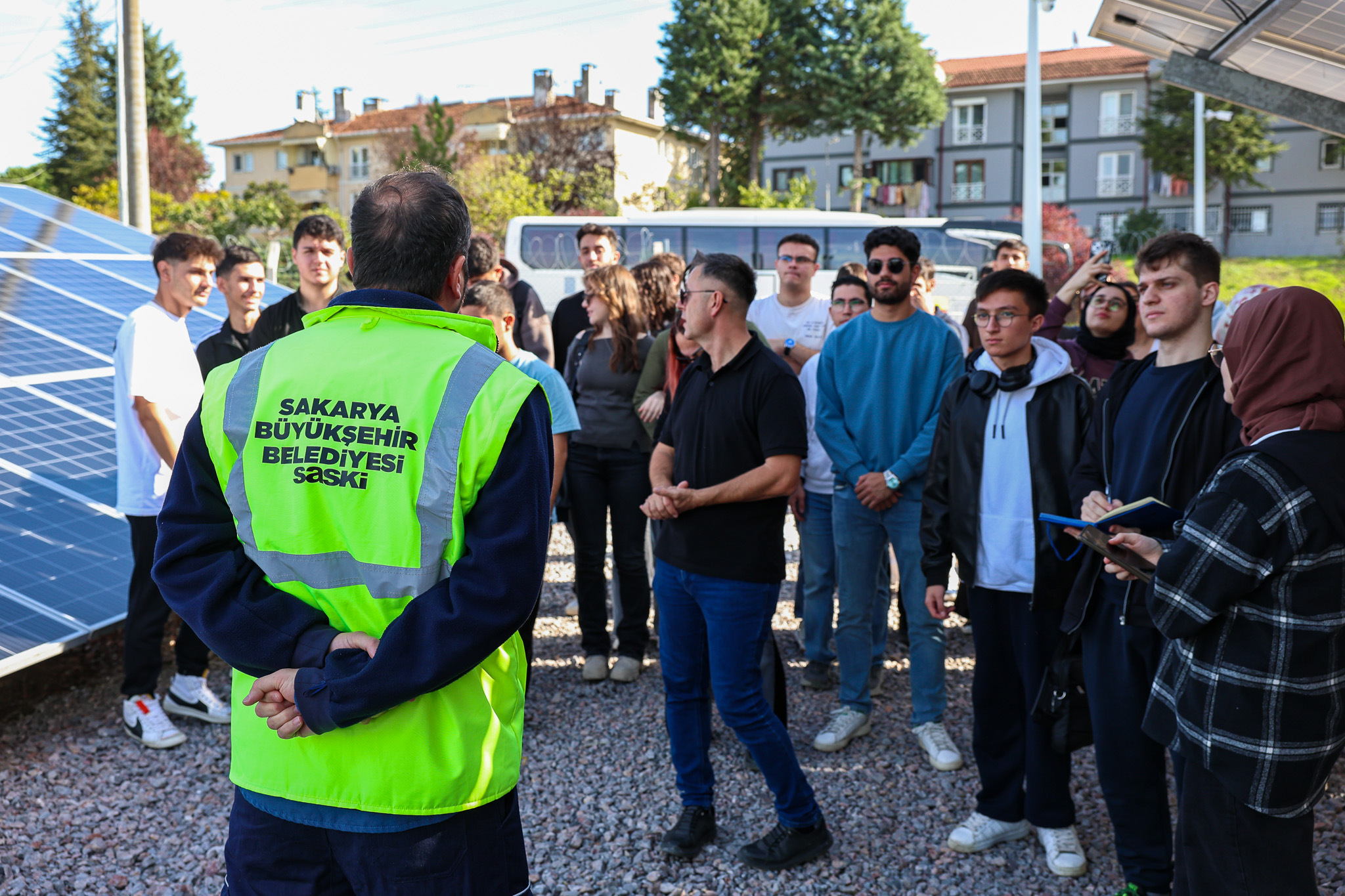 Geleceğin enerji uzmanları SASKİ’nin elektrik üretim tesislerini inceledi