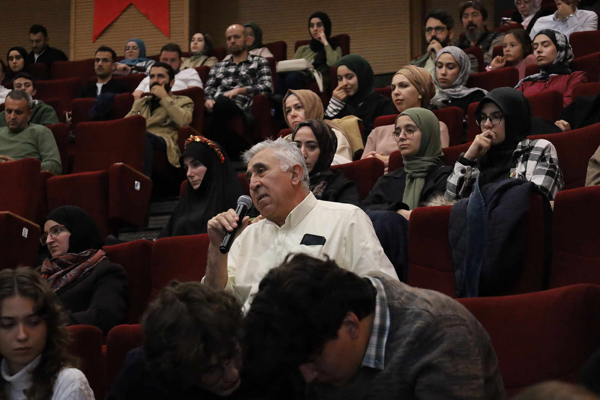 Bilge Kral Aliya vefatının 22. yıl dönümünde anıldı