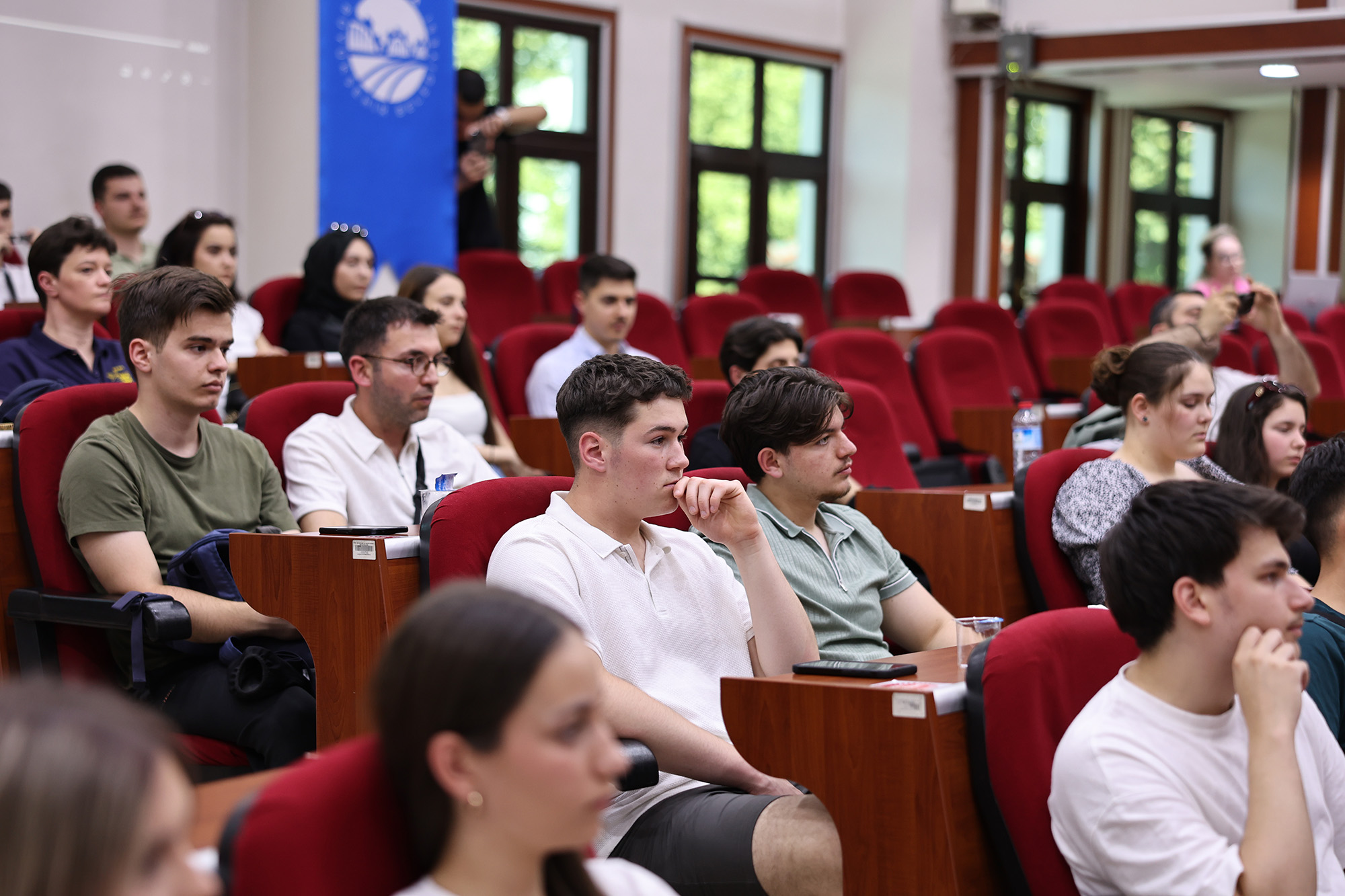 Büyükşehir’in ‘dirençli şehir’ hedefi farklı renklerden gencin ilgi odağı oldu