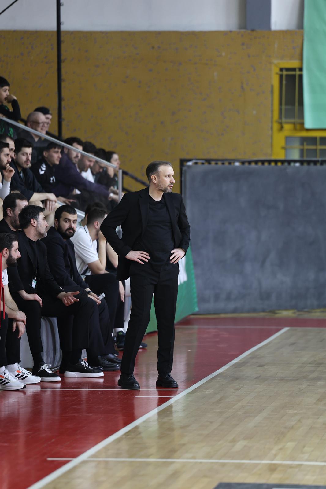 Büyükşehir taraftarı önünde Kütahya’ı farklı geçti: 80-51