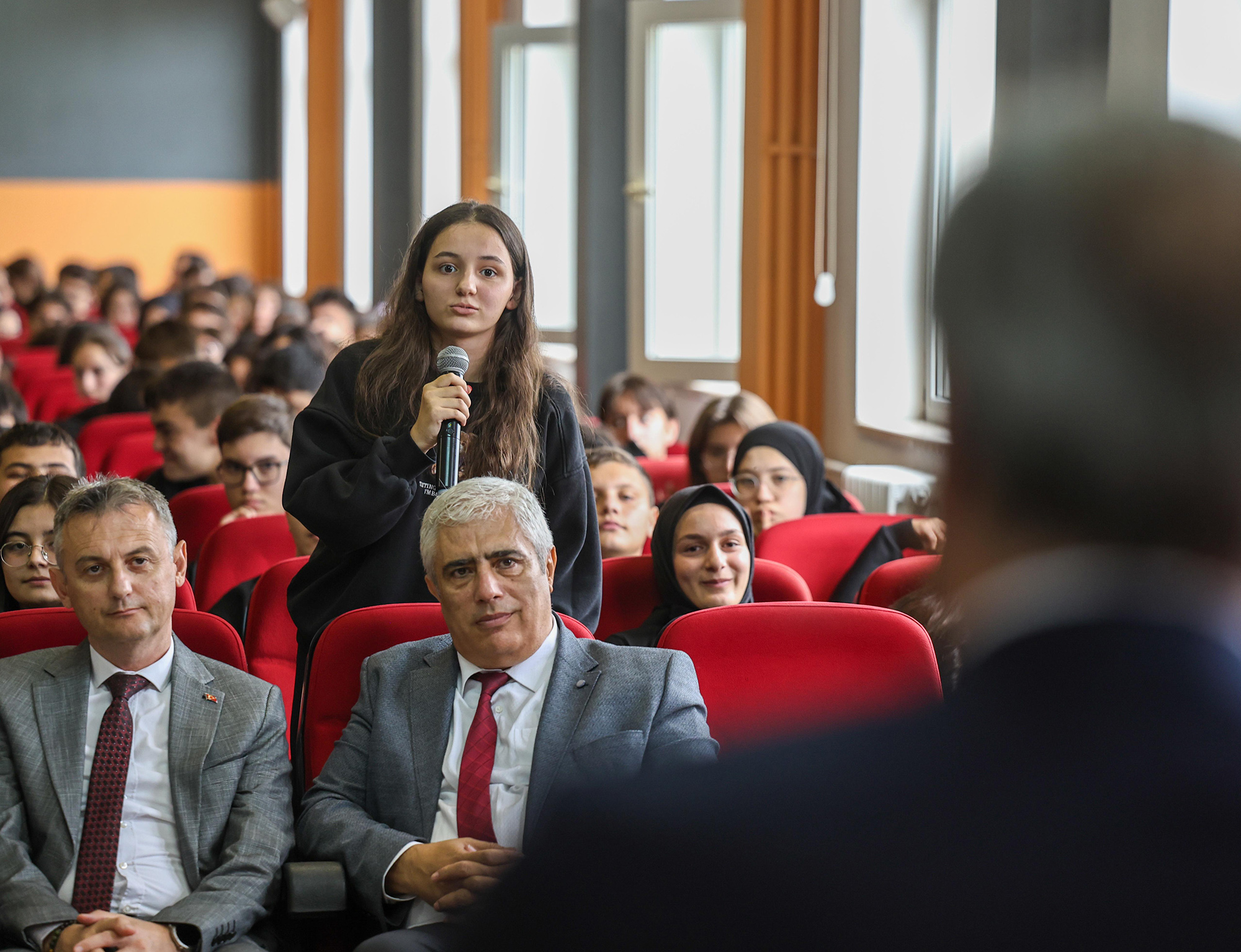 Sakarya gençliğine hizmet edecek eserleri bir bir hayata geçiriyoruz