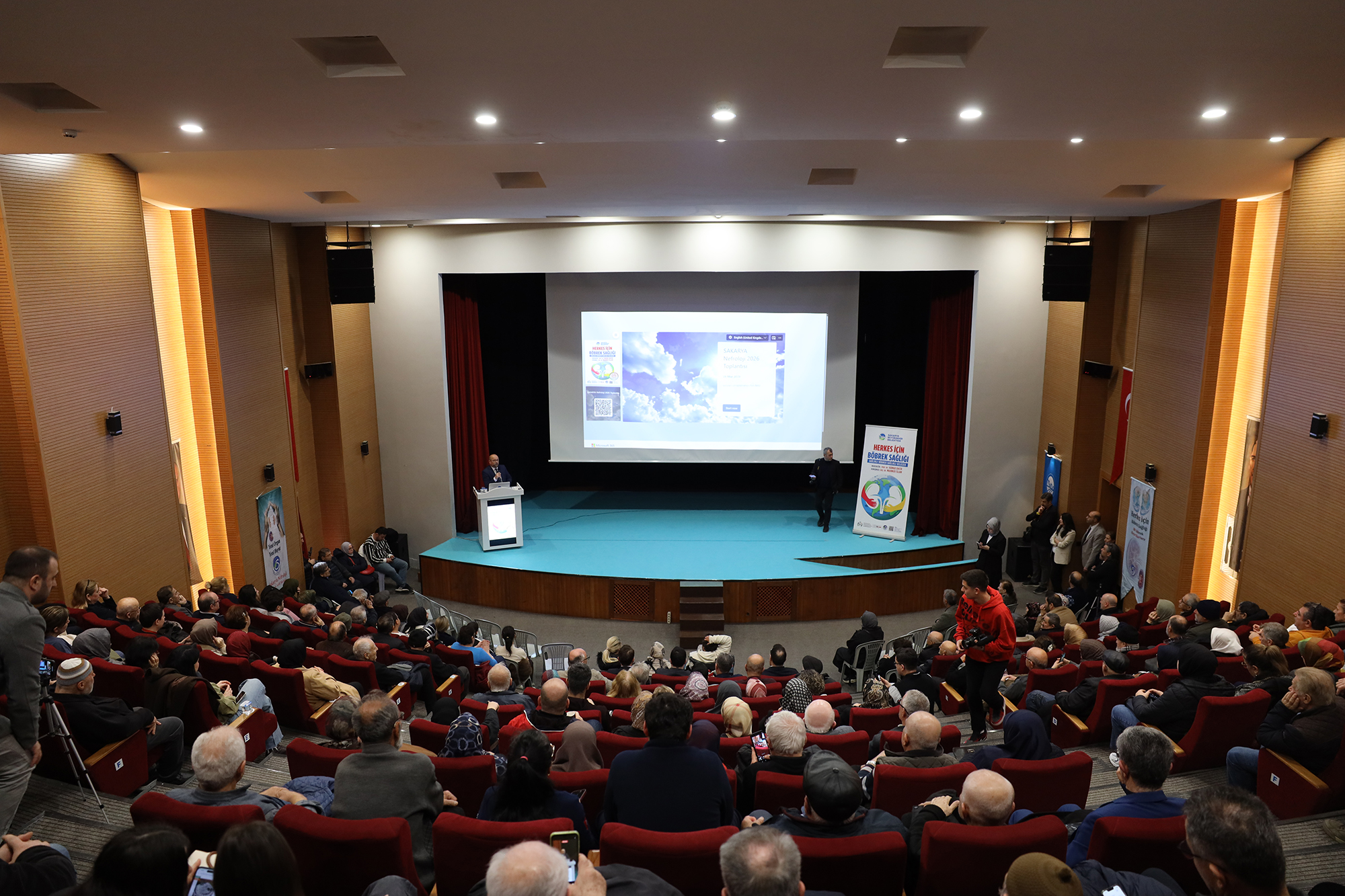 Uzmanlar böbrek sağlığı için SGM’de buluştu 