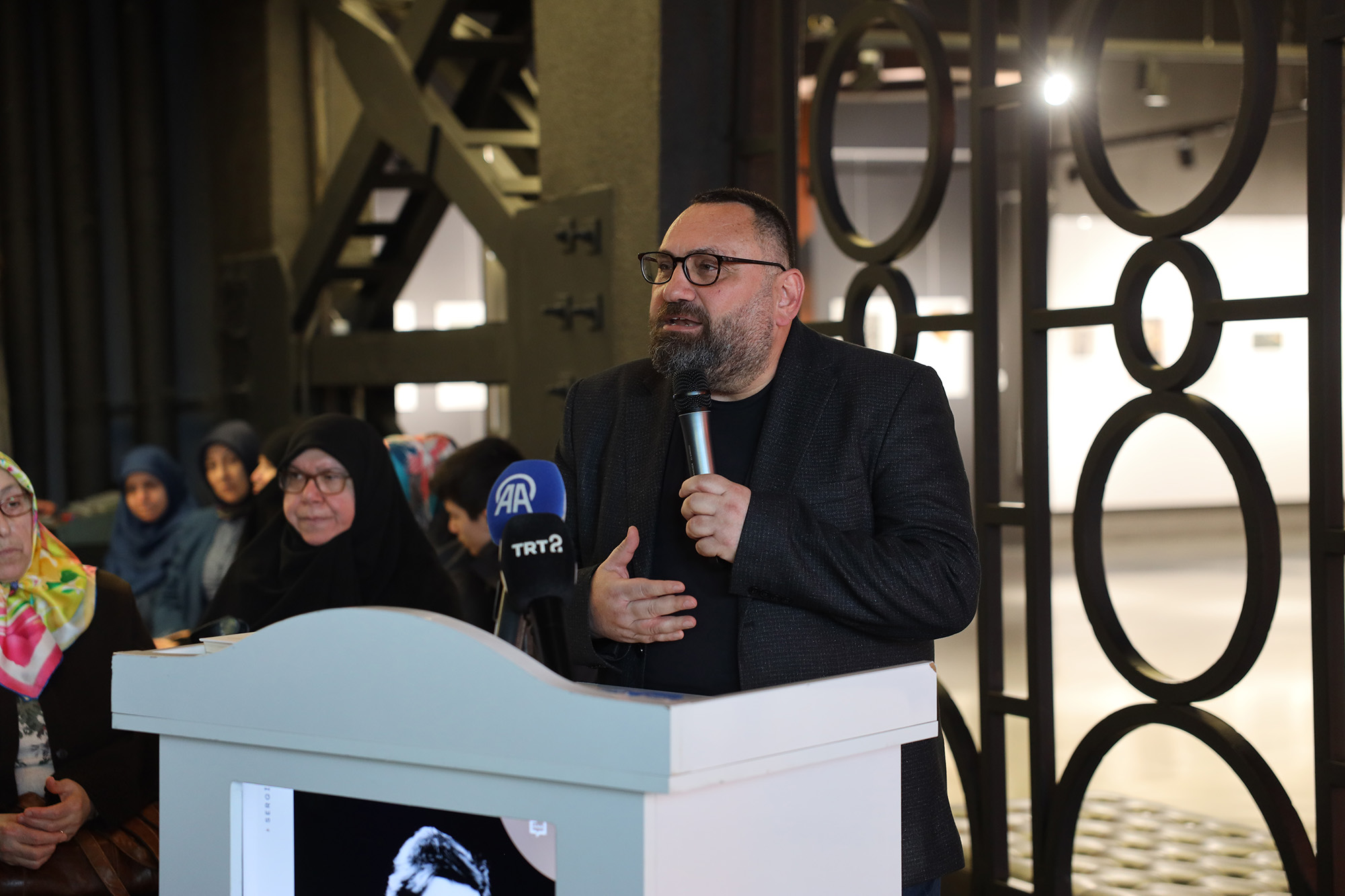 OSM’de vefa gecesi: Özdeyiş Yazarı Selahattin Şimşek eserleriyle anıldı