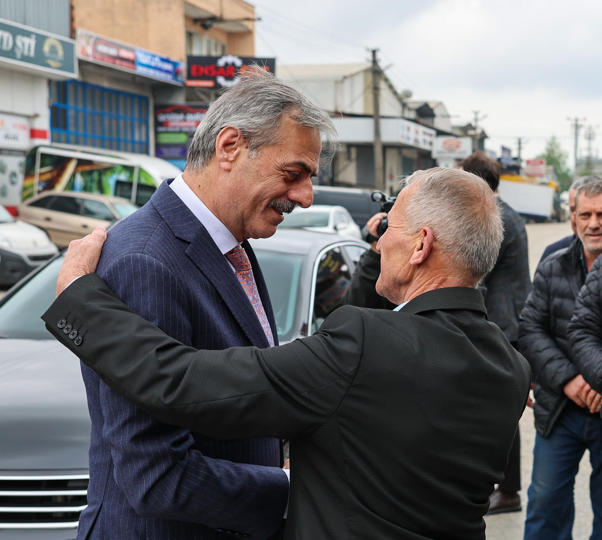 “Sanayi sitelerinin dönüşümünü birlikte başarıya ulaştıracağız”
