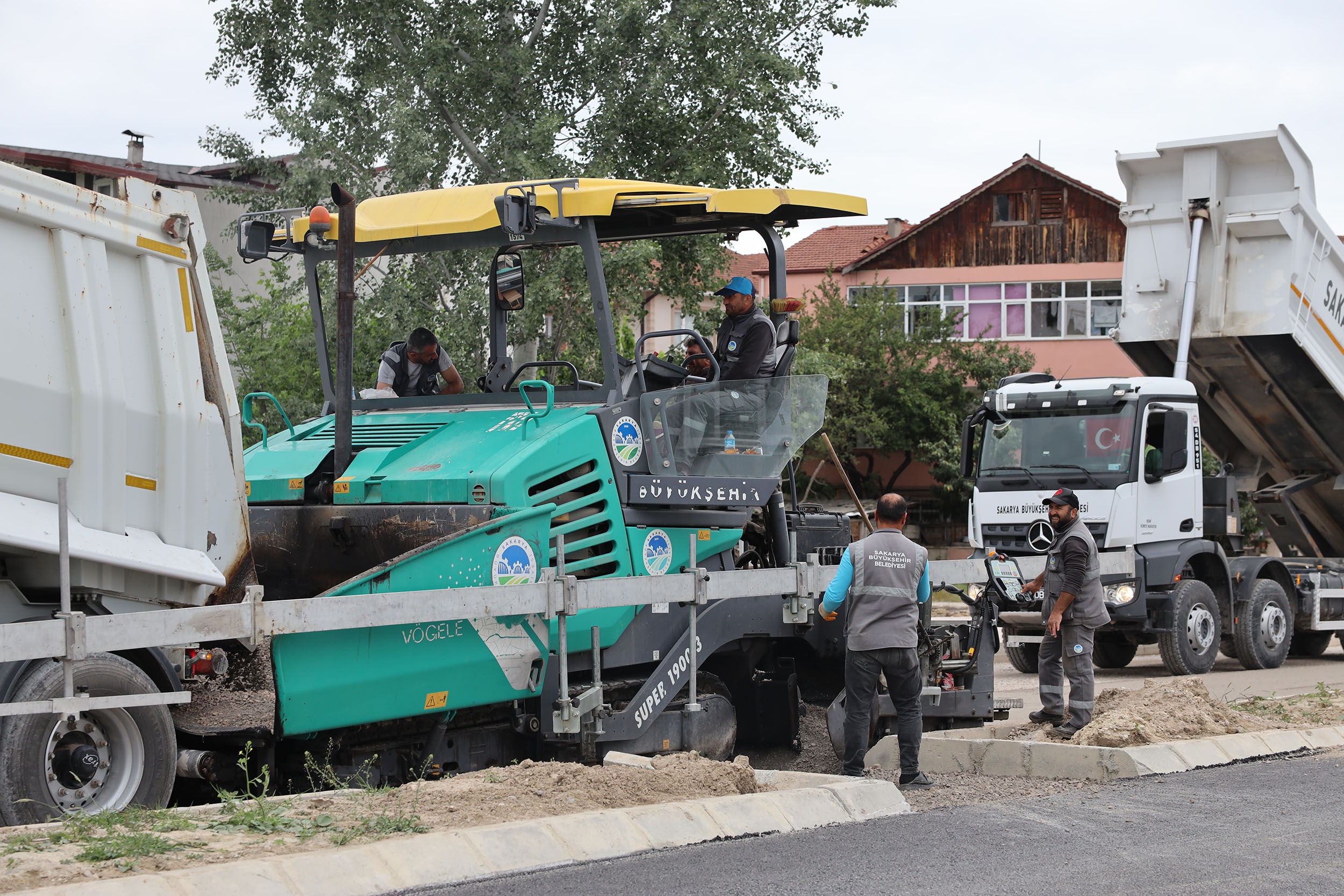 Sakarya’nın merkezine yeni koridor, yeni bir soluk geliyor: “Kesintisiz ulaşım yakında inşallah başlıyor”
