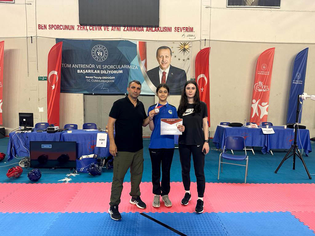 Büyükşehir sporcusundan taekwondoda önemli başarı