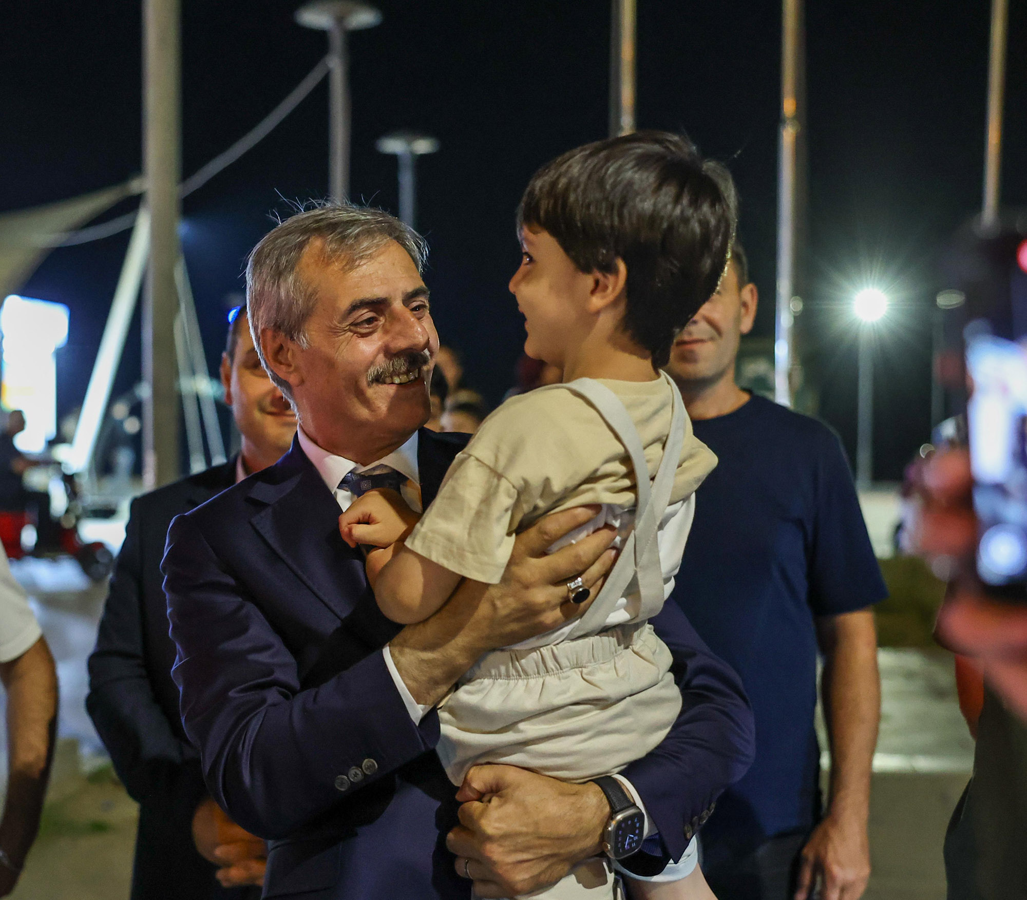 Karasu adım adım geleceğin turizmine hazırlanıyor: Sahil projesinde sona doğru