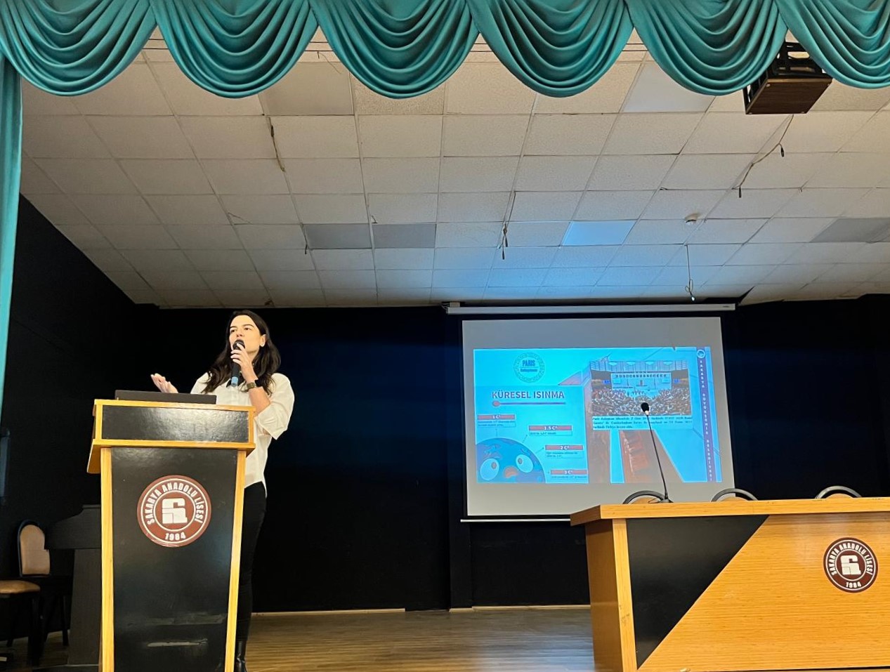 Büyükşehir’den bin 400 lise öğrencisine “İklim Değişikliği ve Sıfır Atık” eğitimi