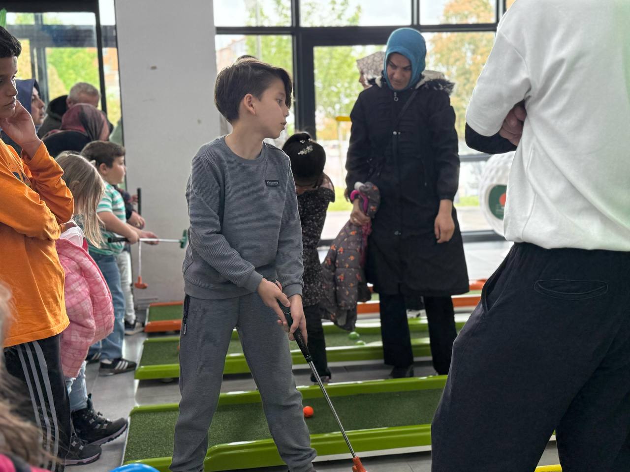 Karasu SGM’de çocuklar şenlikte gönüllerince eğlendi