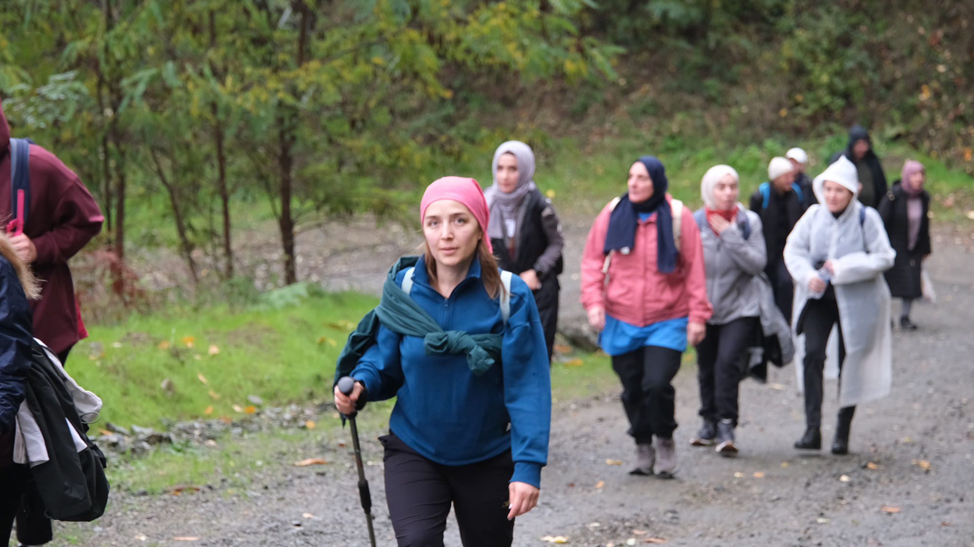 Doğa aşıkları sonbaharın ilk rotasını güneye çevirip doğal cennet Doğançay’ı keşfetti