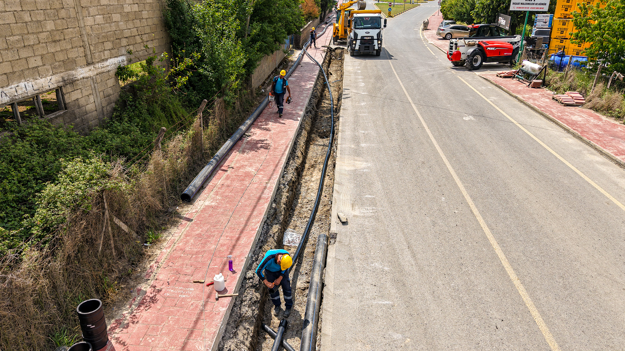 Geyve Alifuatpaşa ve Tepecikler’in 2 bin 500 metrelik içme suyu hattı yenilendi