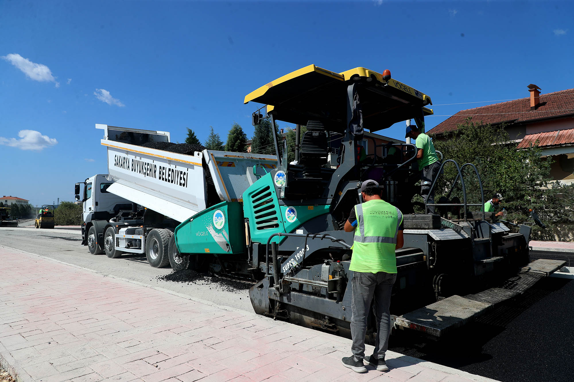 Büyükşehir Hendek’te yeni bir ulaşım ağını hizmete açıyor