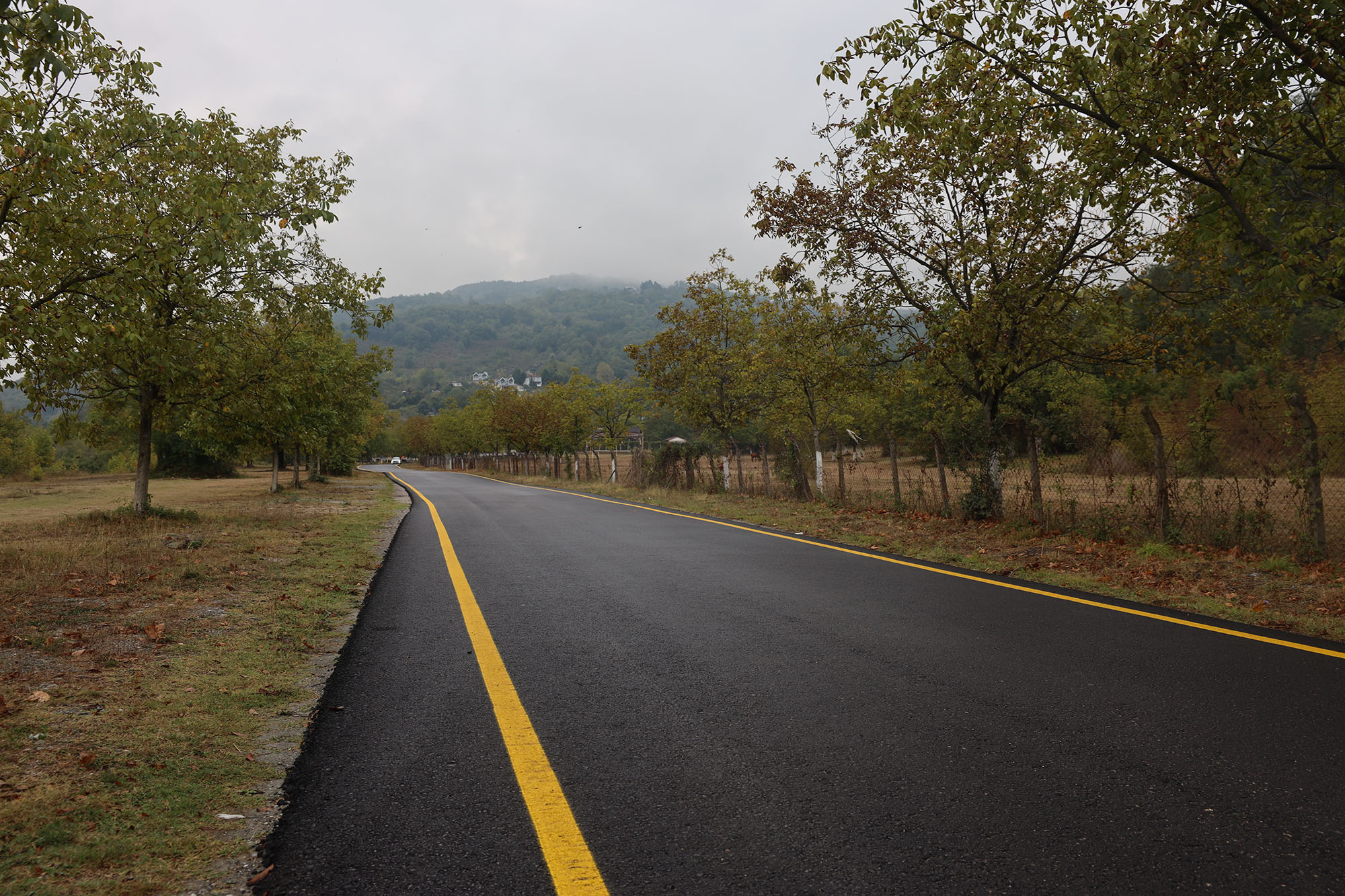 Sapanca’da 5 kırsal mahallede 10 kilometrelik asfalt mesaisi tamamlandı