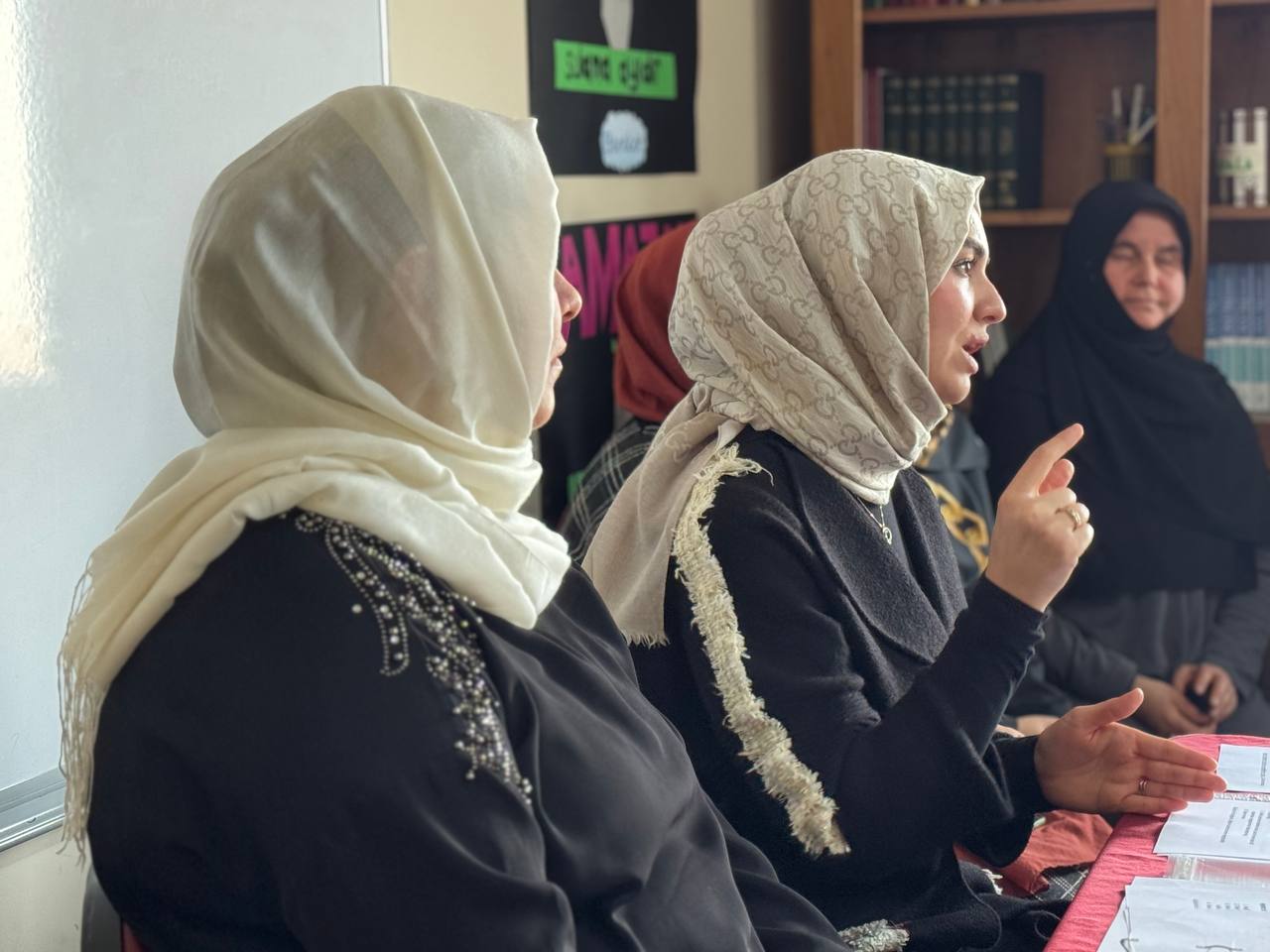 Büyükşehir’in uzmanları kırsalda “Kadın Kadına” projesi için sahaya indi