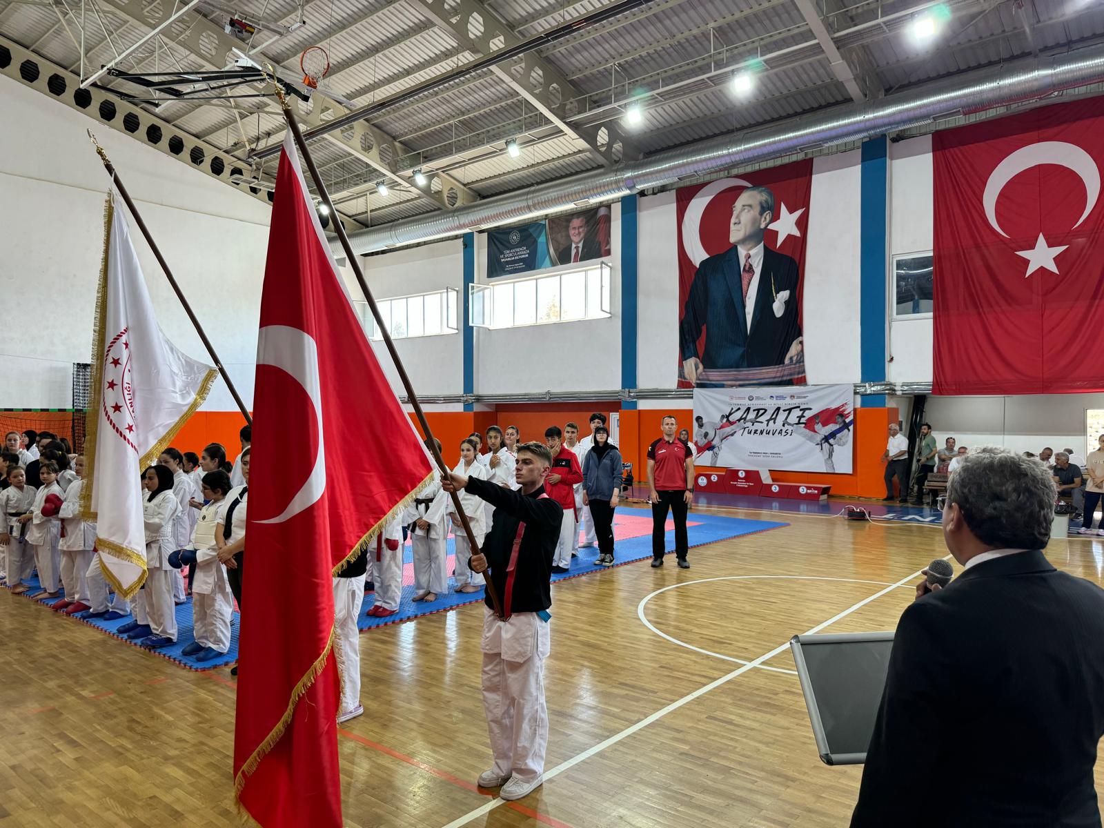 Büyükşehir’den 15 Temmuz’a özel karate turnuvası