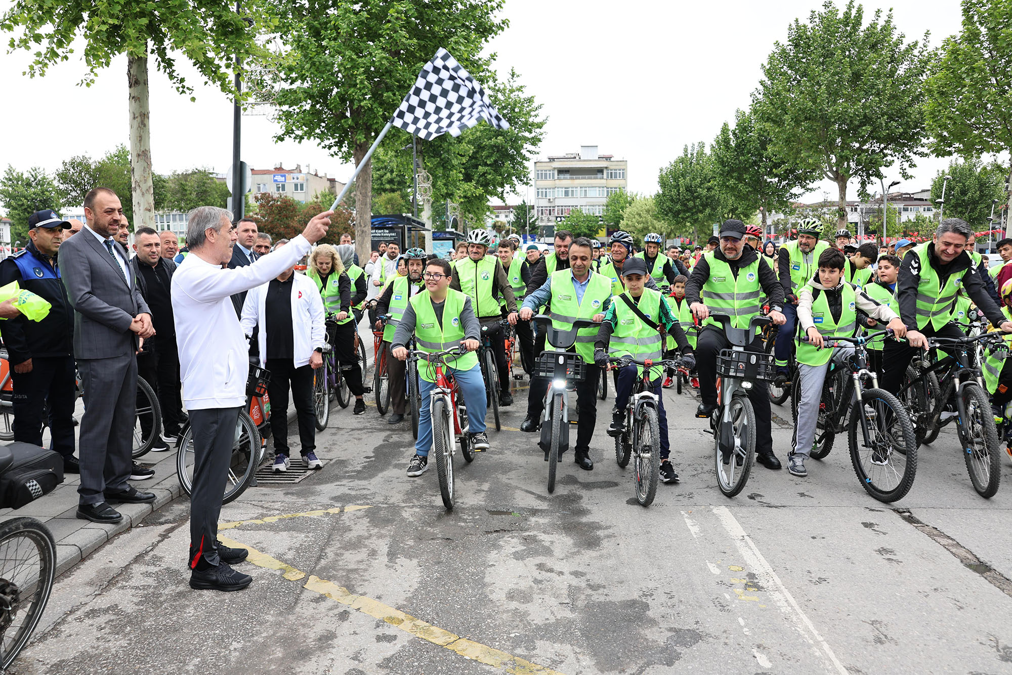 “Şehrimizde bisiklet kullanımının artması için çalışmalarımızı sürdüreceğiz”
