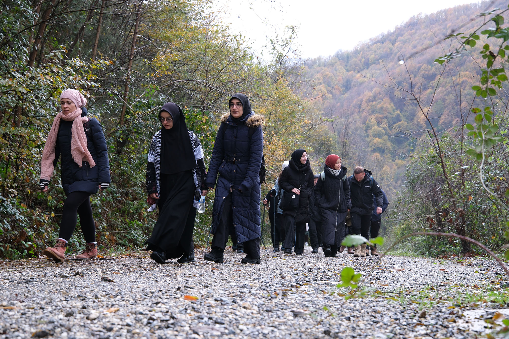 Doğa tutkunlarına kar sürprizi: Doğançay’da unutulmaz bir keşfe çıktılar