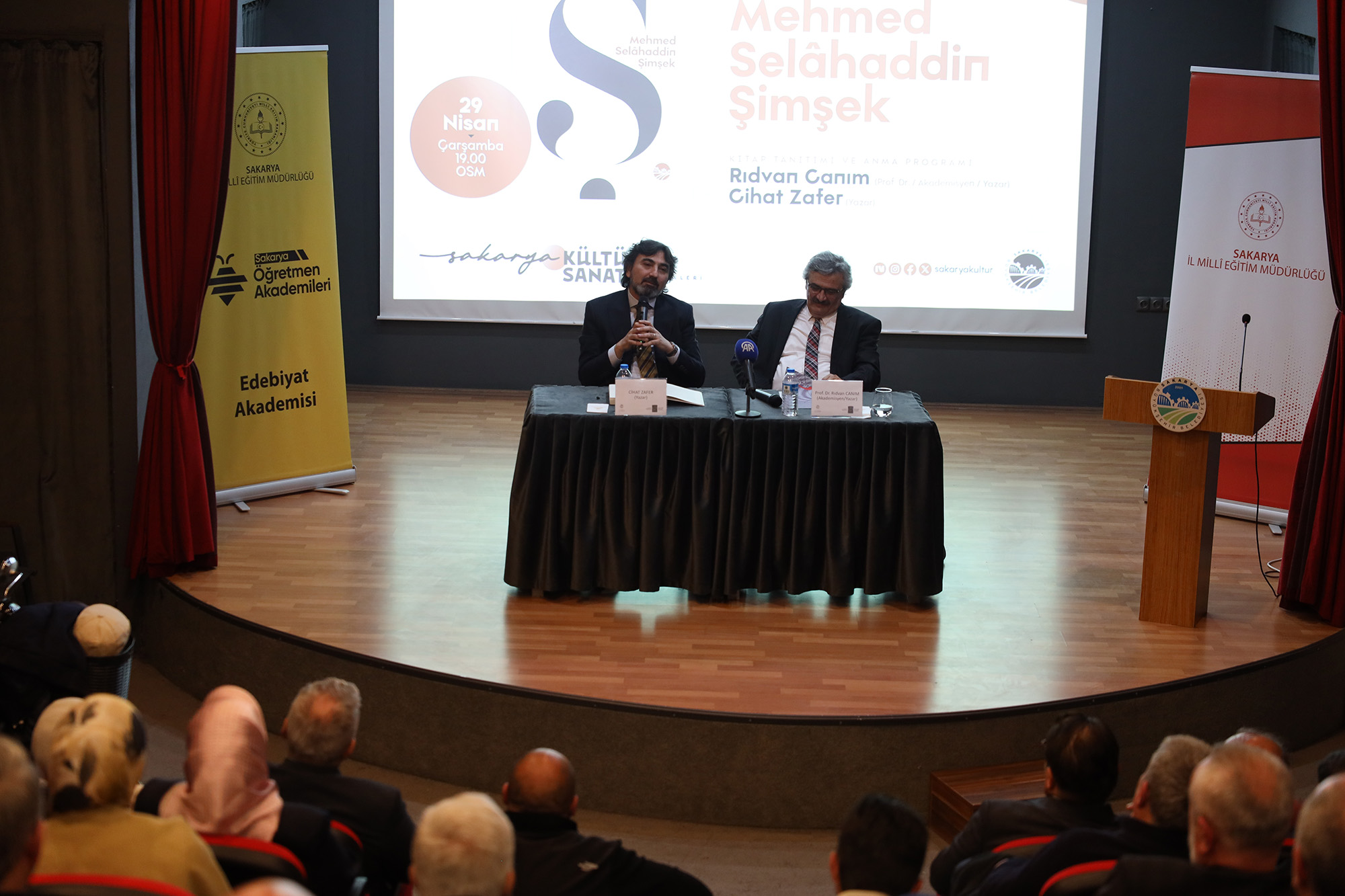 OSM’de vefa gecesi: Özdeyiş Yazarı Selahattin Şimşek eserleriyle anıldı