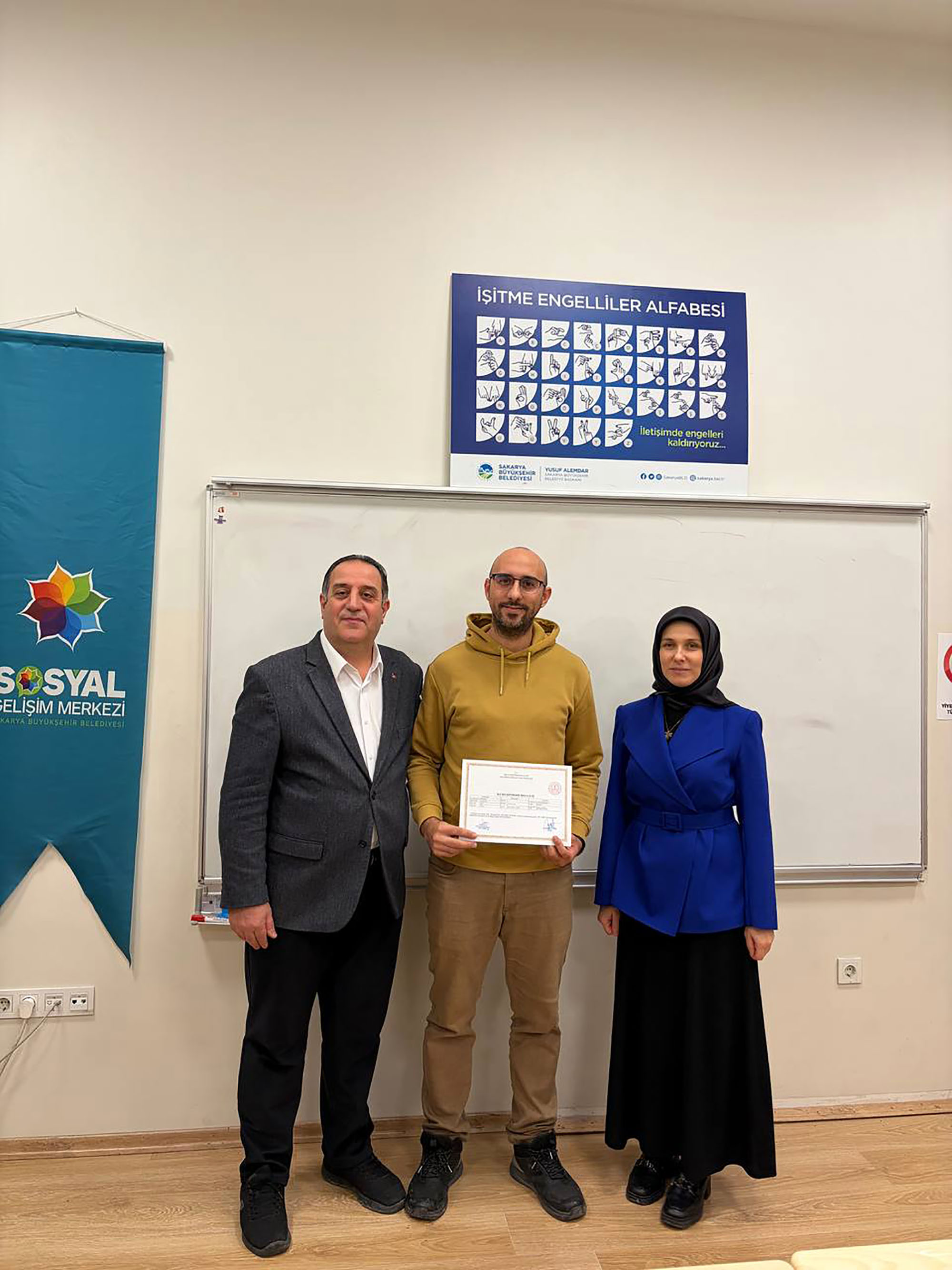 Büyükşehir’den engelleri kaldıran eğitim: Türk işaret dili kursu tamamlandı