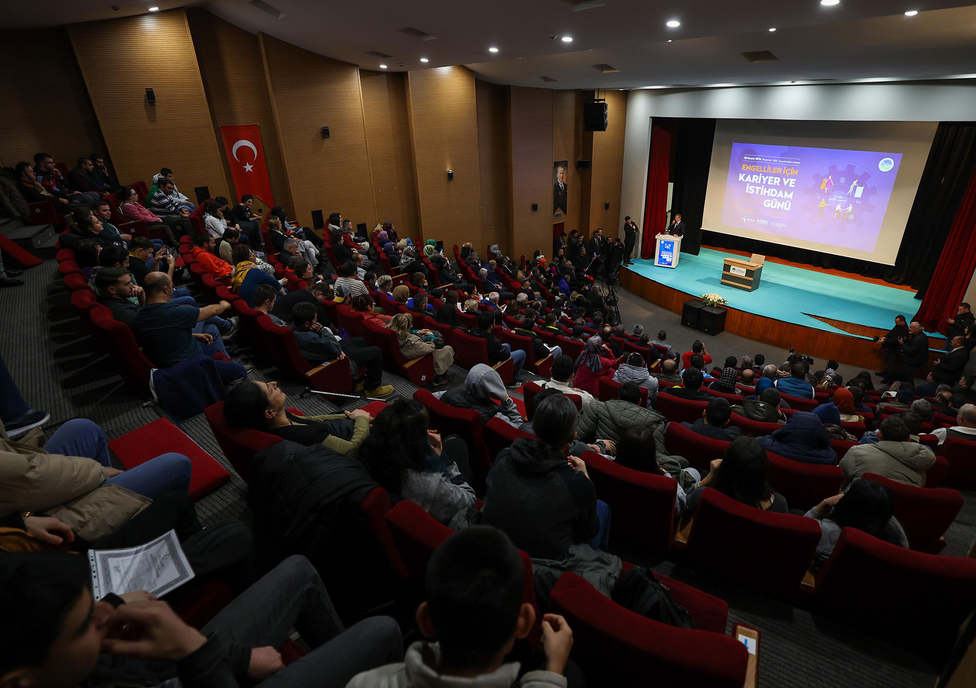 Engelsiz yürekler Büyükşehir’in adımıyla iş sahibi oluyor: “Siz yapılamaz denilen işleri başarıyla yaptınız”