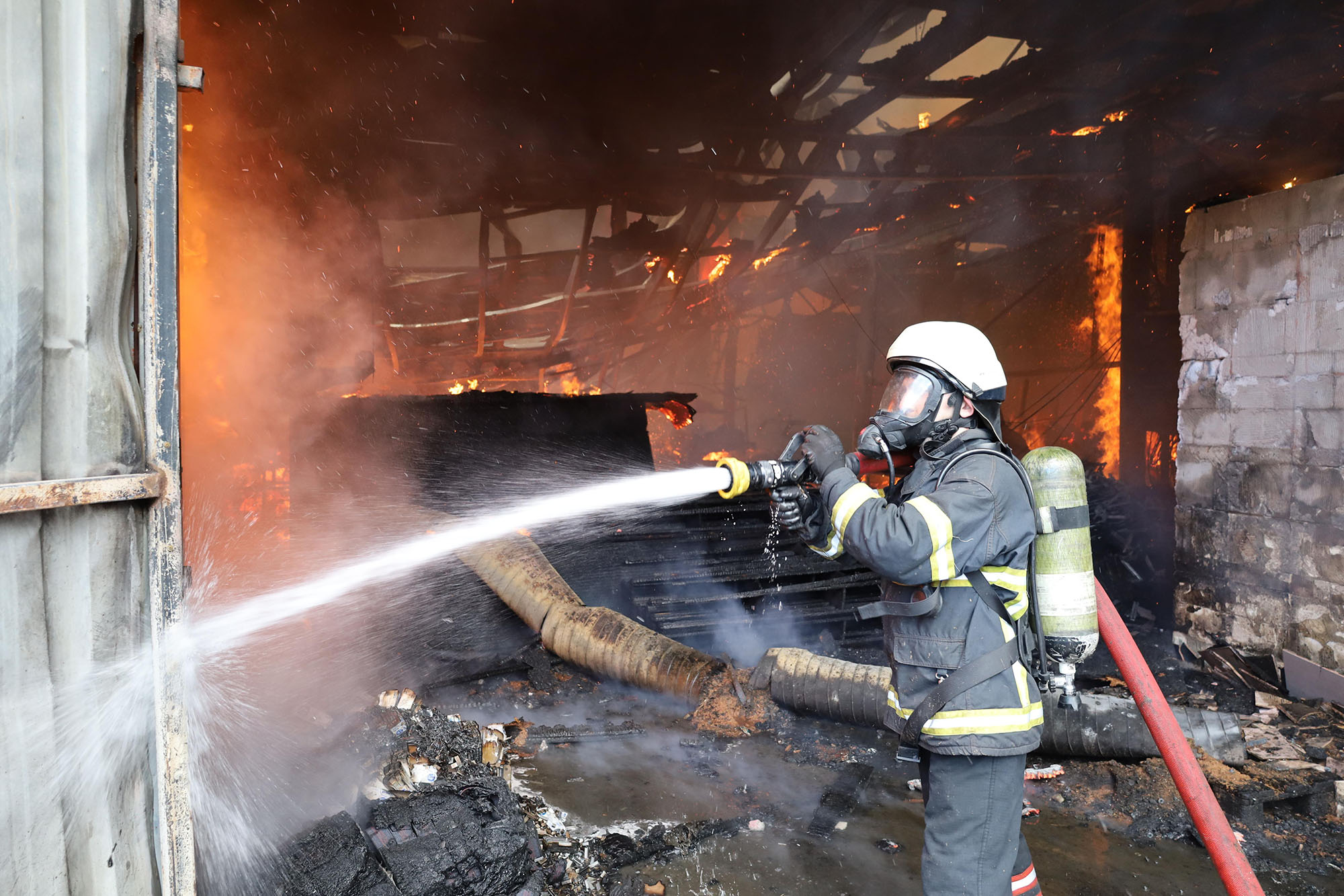 Büyükşehir yangınla ilgili son gelişmeyi duyurdu