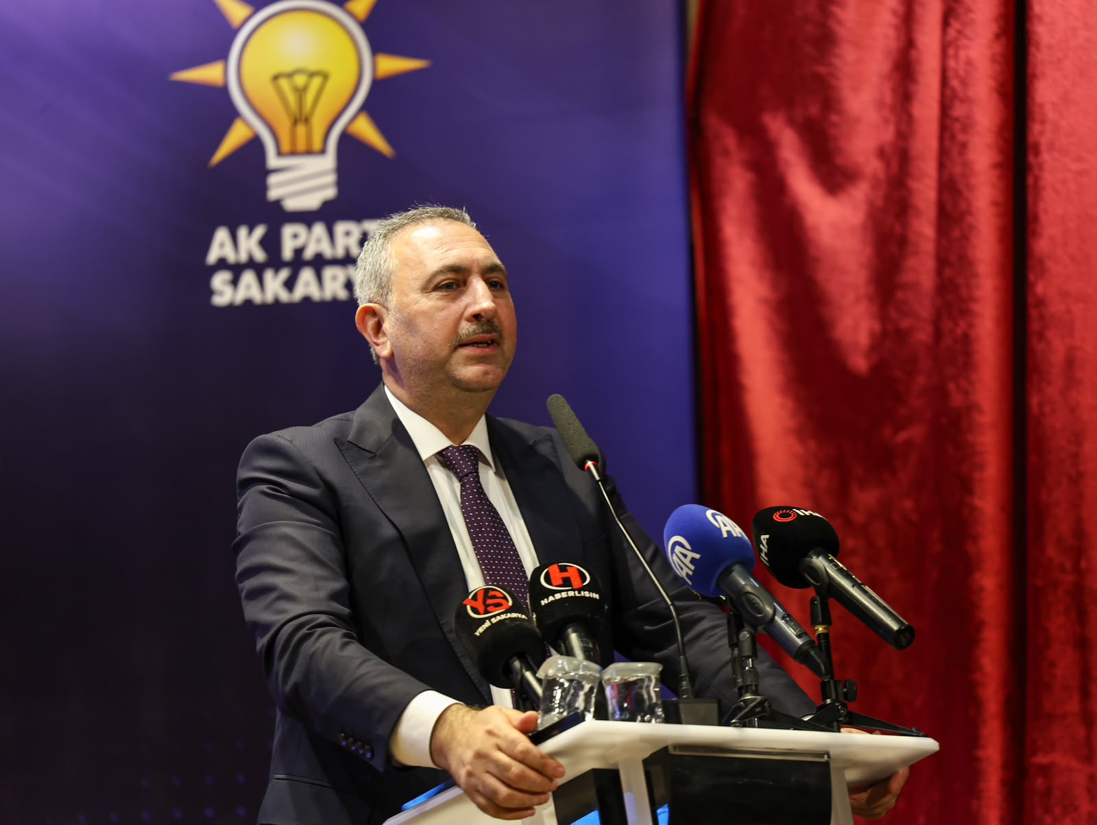 “Her gün yeni bir çalışmaya, yeni bir projeye hazırlanıyoruz”