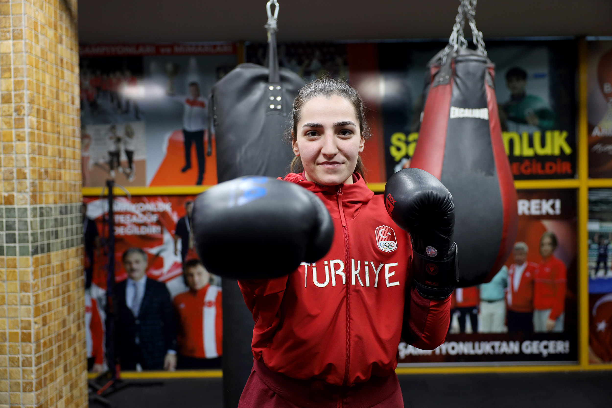 Sakarya’nın ringdeki parlayan yıldızı Ece Asude tarih yazmak istiyor