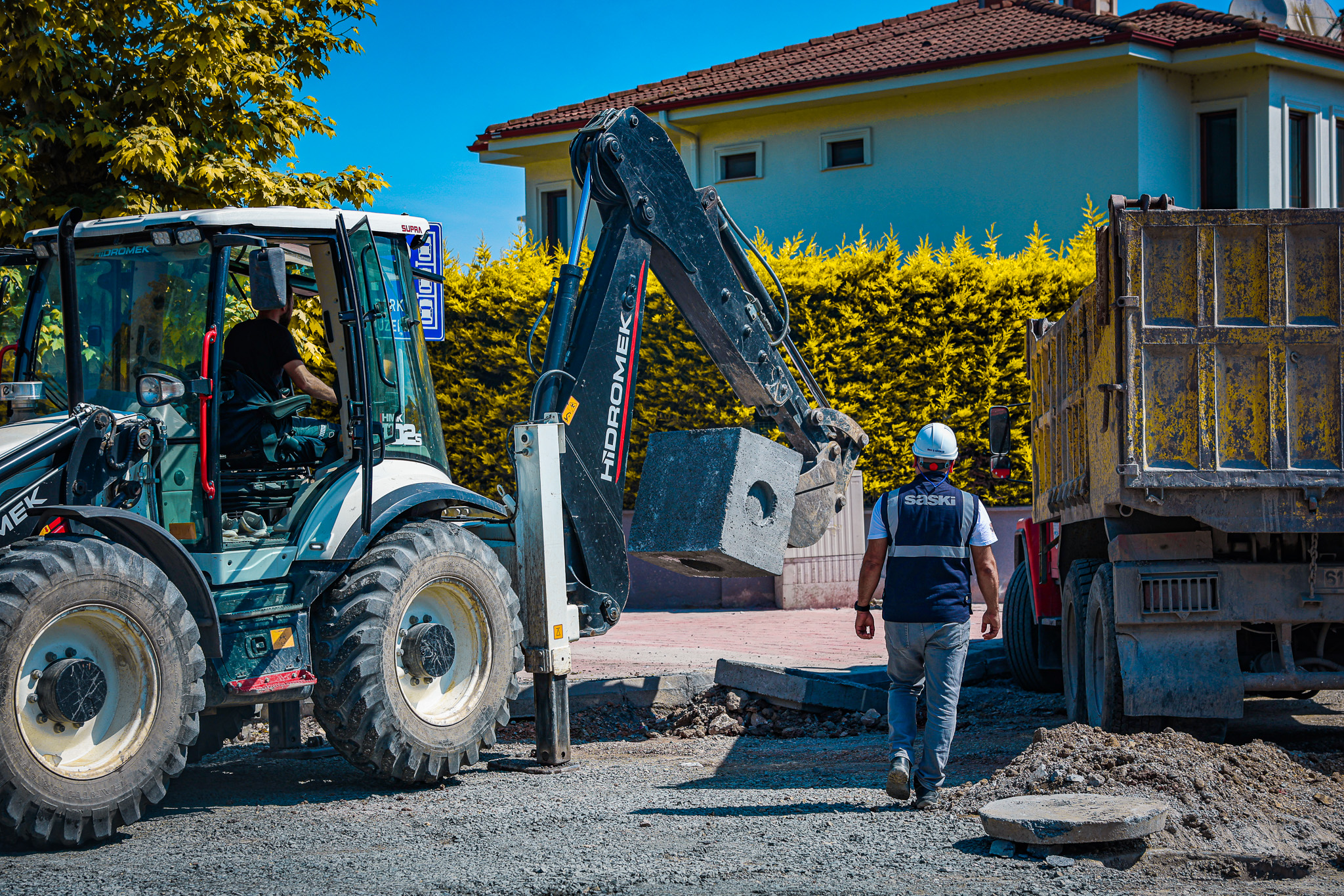 Şehit Mehmet Karabaşoğlu Caddesi’nin alt yapısı tamamlandı
