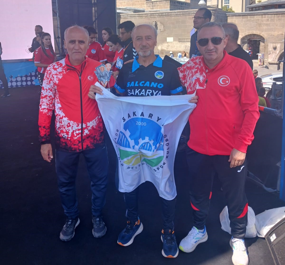 Atletizm sporcuları Kayseri’den madalyalarla döndü